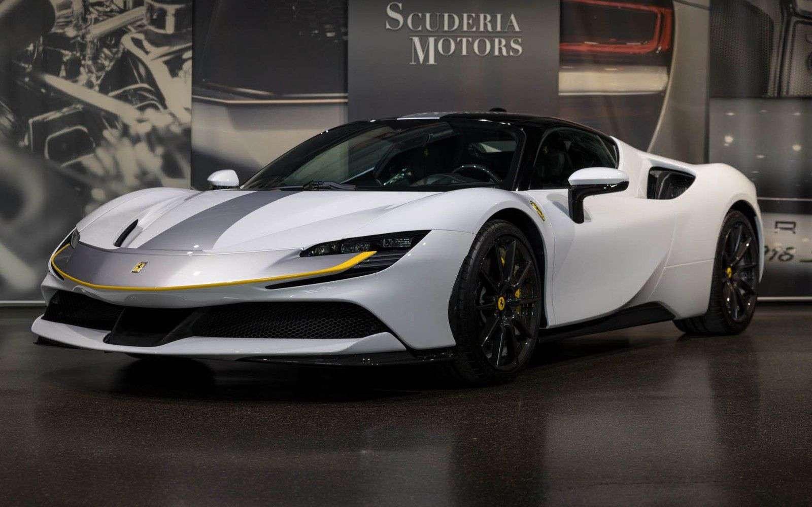 Brugt Ferrari Sf90 Stradale 4.0