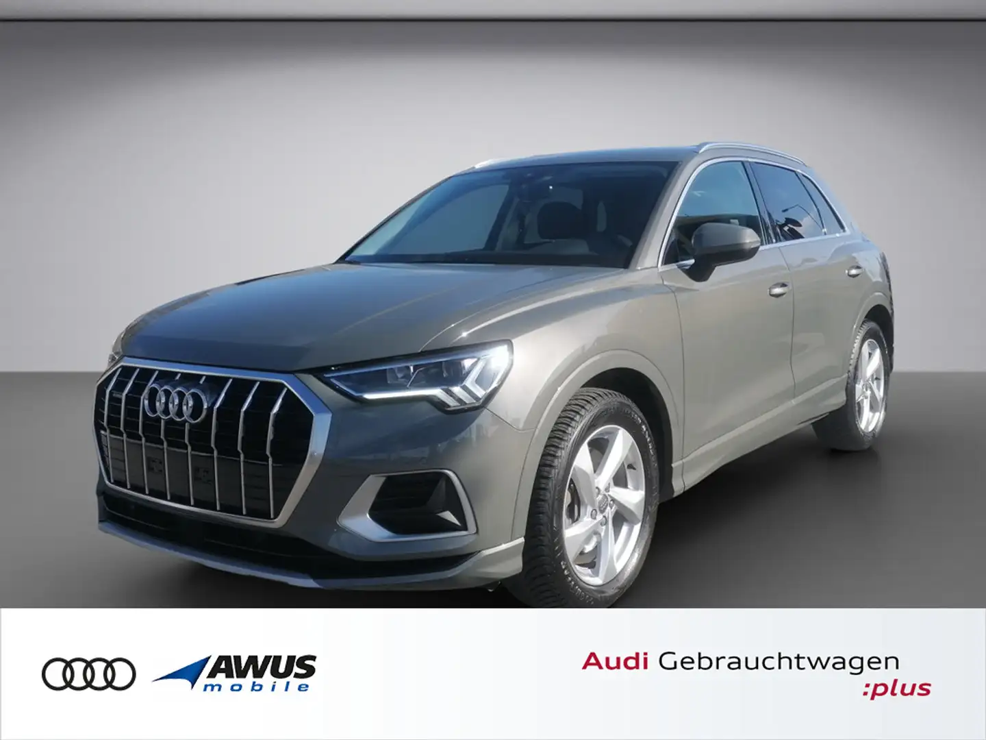 Audi Q3 40 2.0TFSI quattro 140kW advanced, LED, Navigation Grau - 1