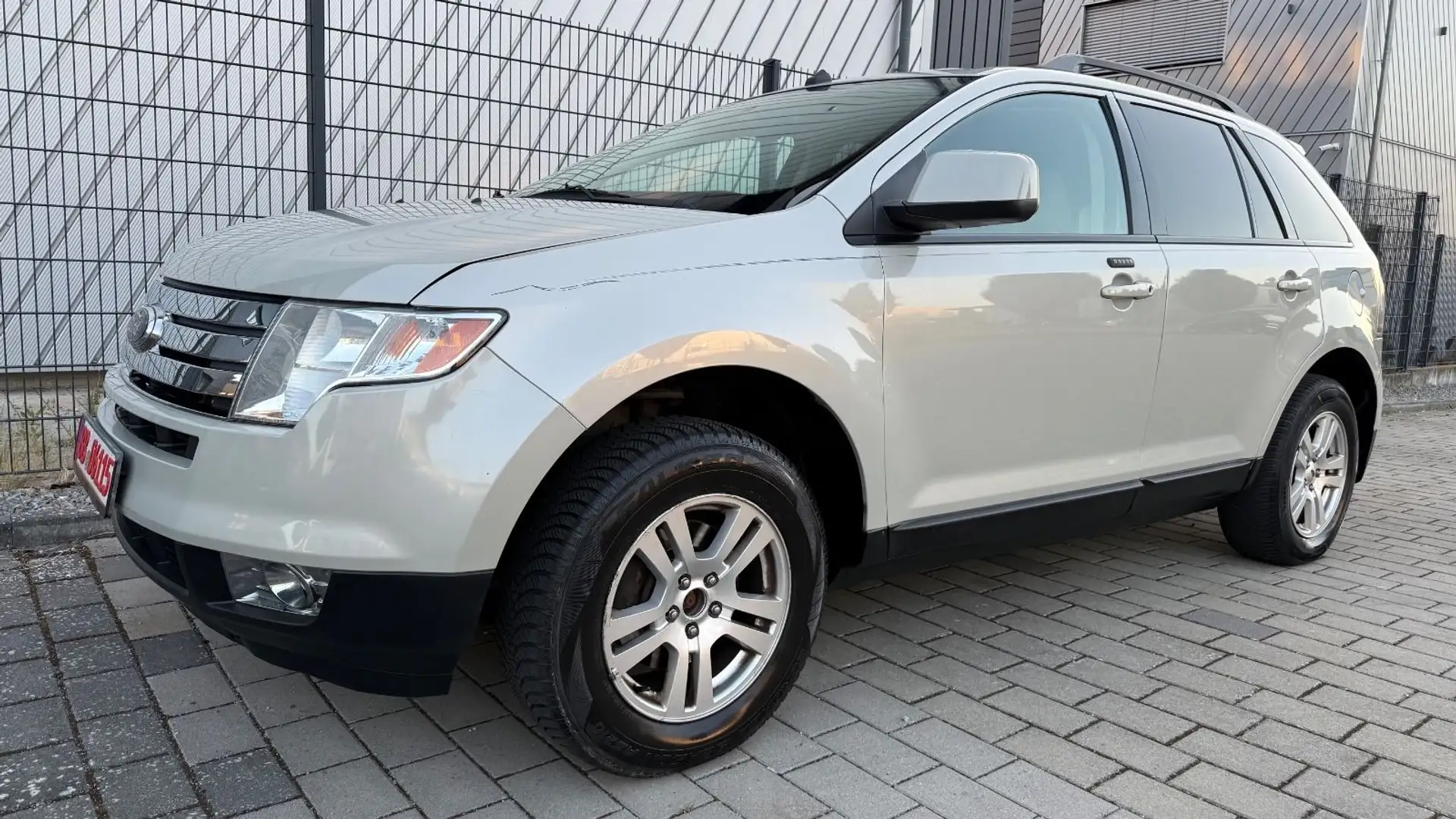 Ford Edge 3.5 V6 4X4 AUTOMATIK TÜV,LEDER,KLIMA,AHK Argent - 1