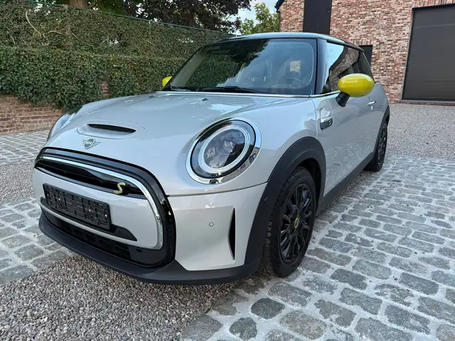 MINI Cooper SE e-Mini 28.9 kWh Cooper SE
