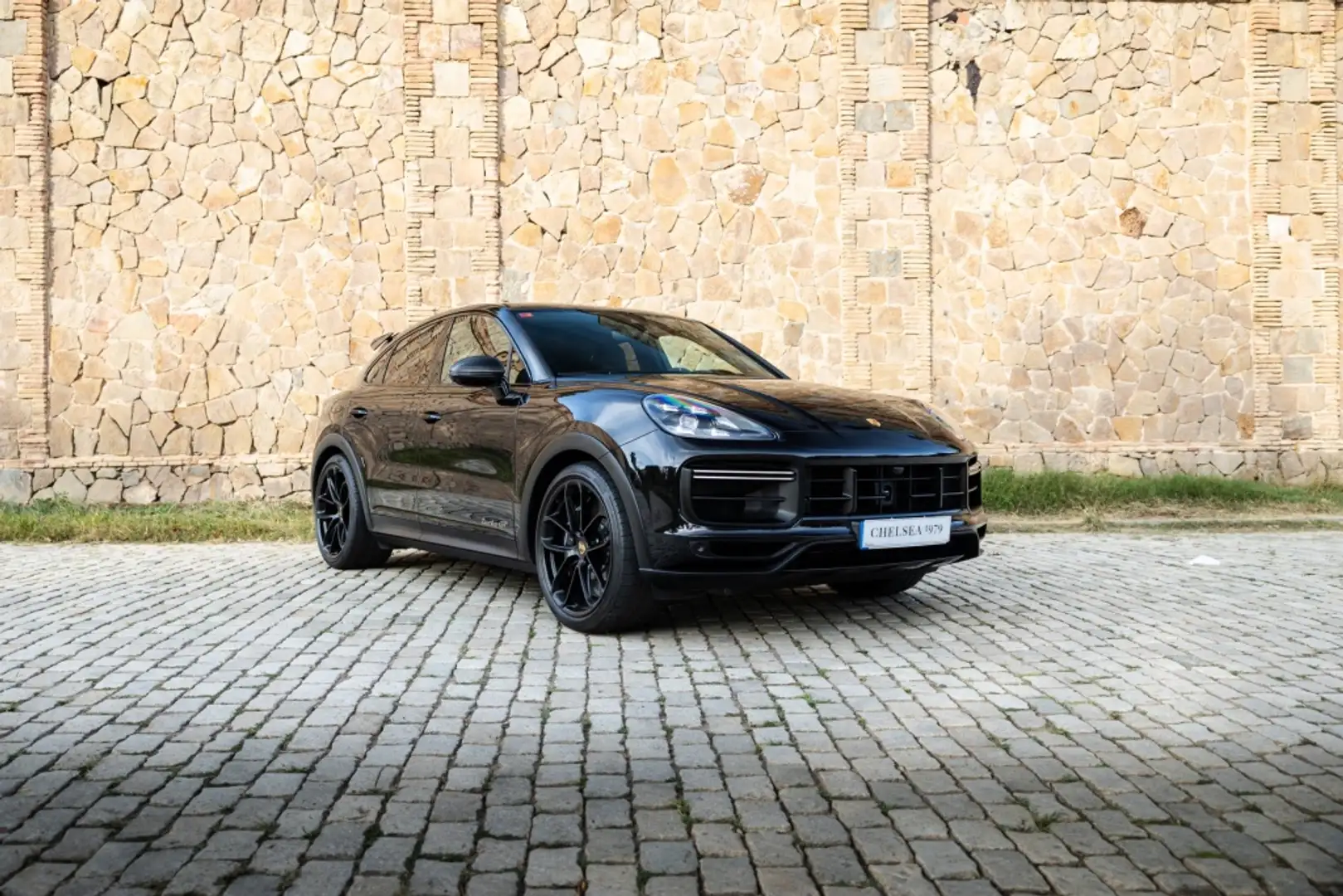 Porsche Cayenne Turbo GT Noir - 2