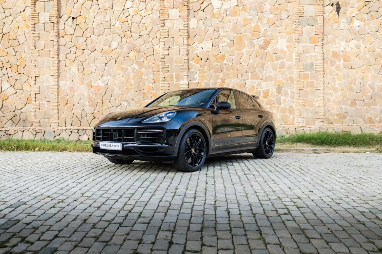 Porsche Cayenne Turbo GT Noir - 1