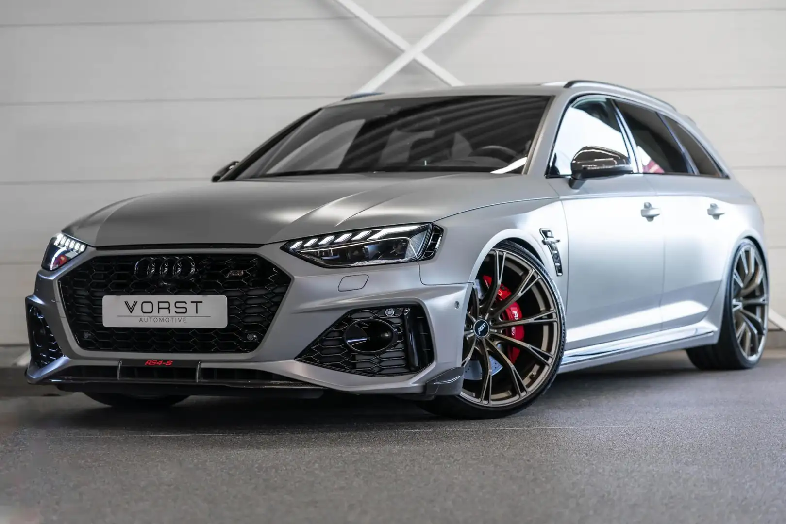Audi RS4 Avant 2.9 TFSI RS 4 quattro Grijs - 1