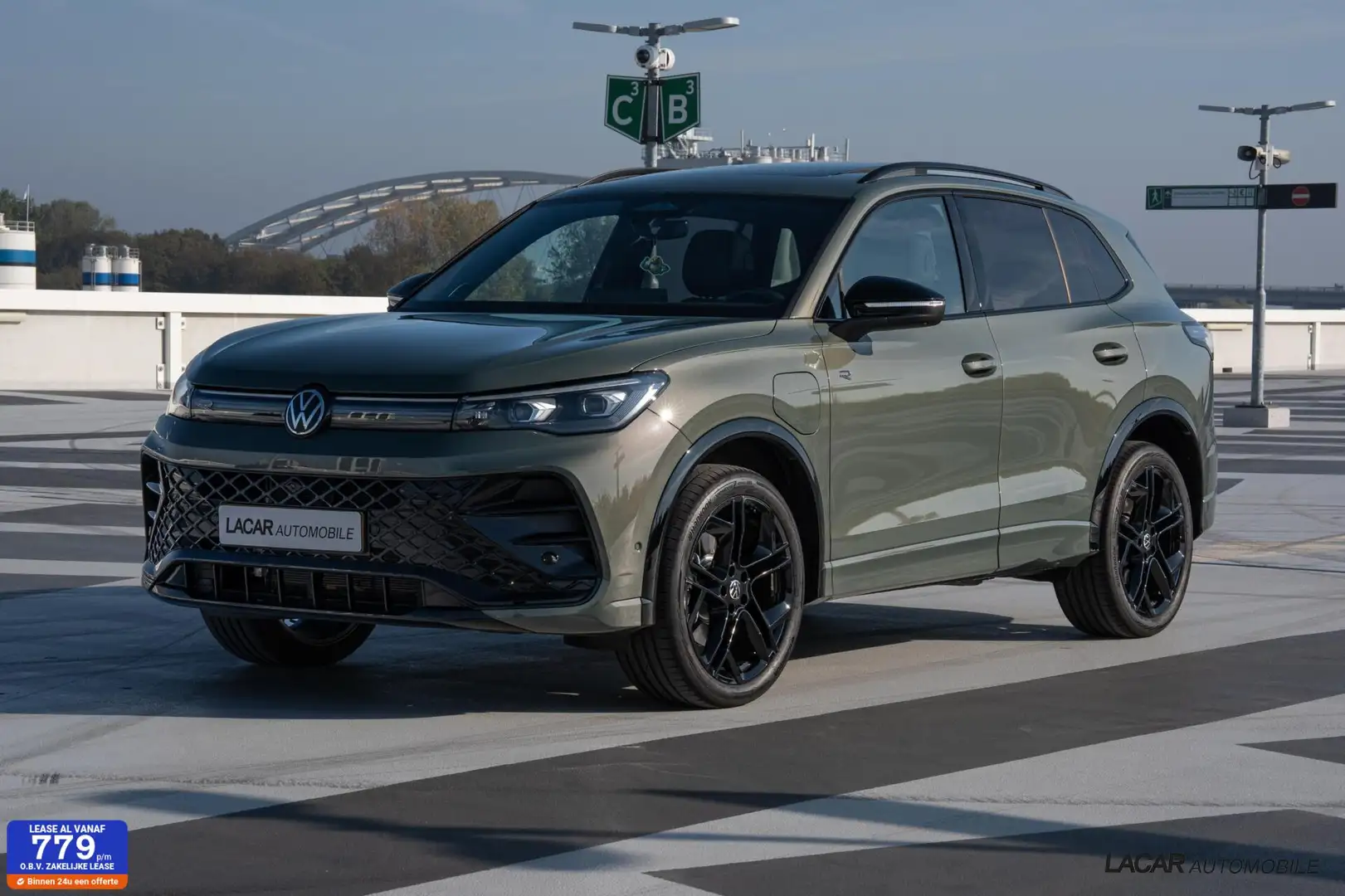 Volkswagen Tiguan 1.5 eHybrid R-Line 272 pk I Leder I Pano Groen - 1