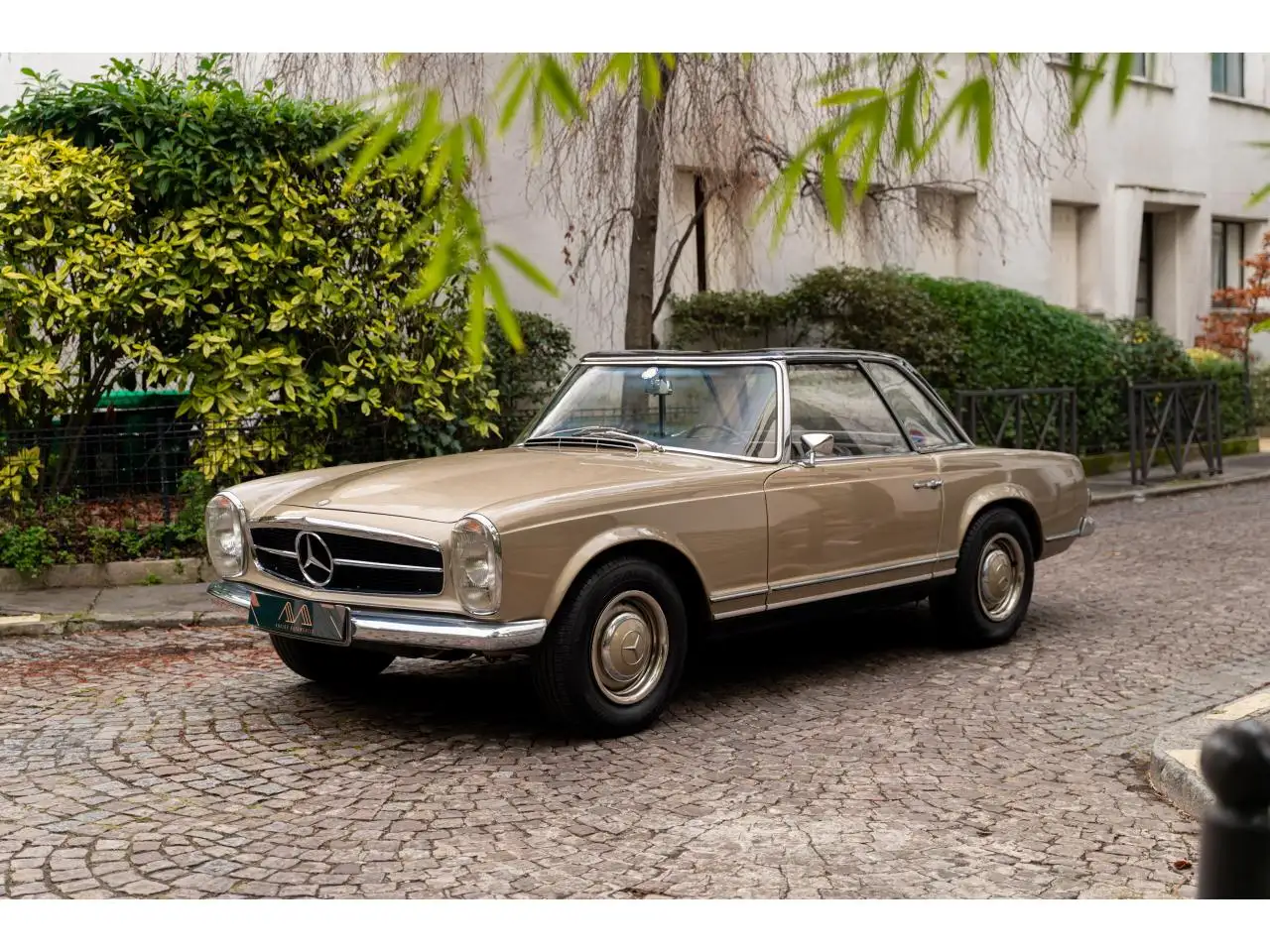 Mercedes-Benz 230 SL w113, foto 2