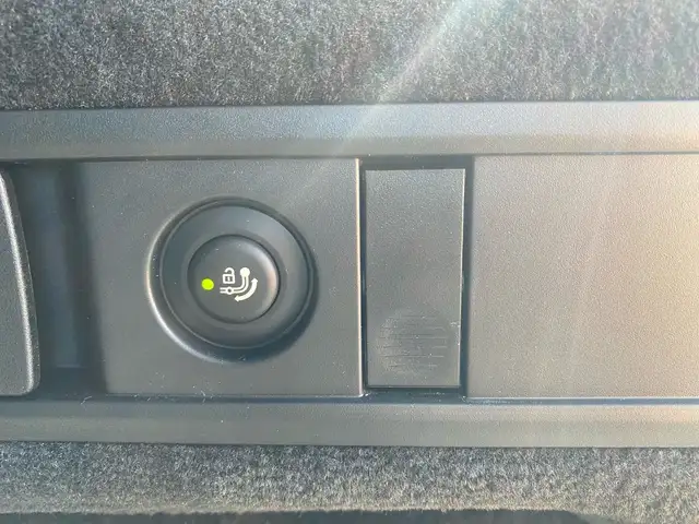 BMW X5 view 13