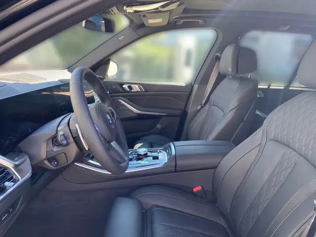 BMW X5 view 7