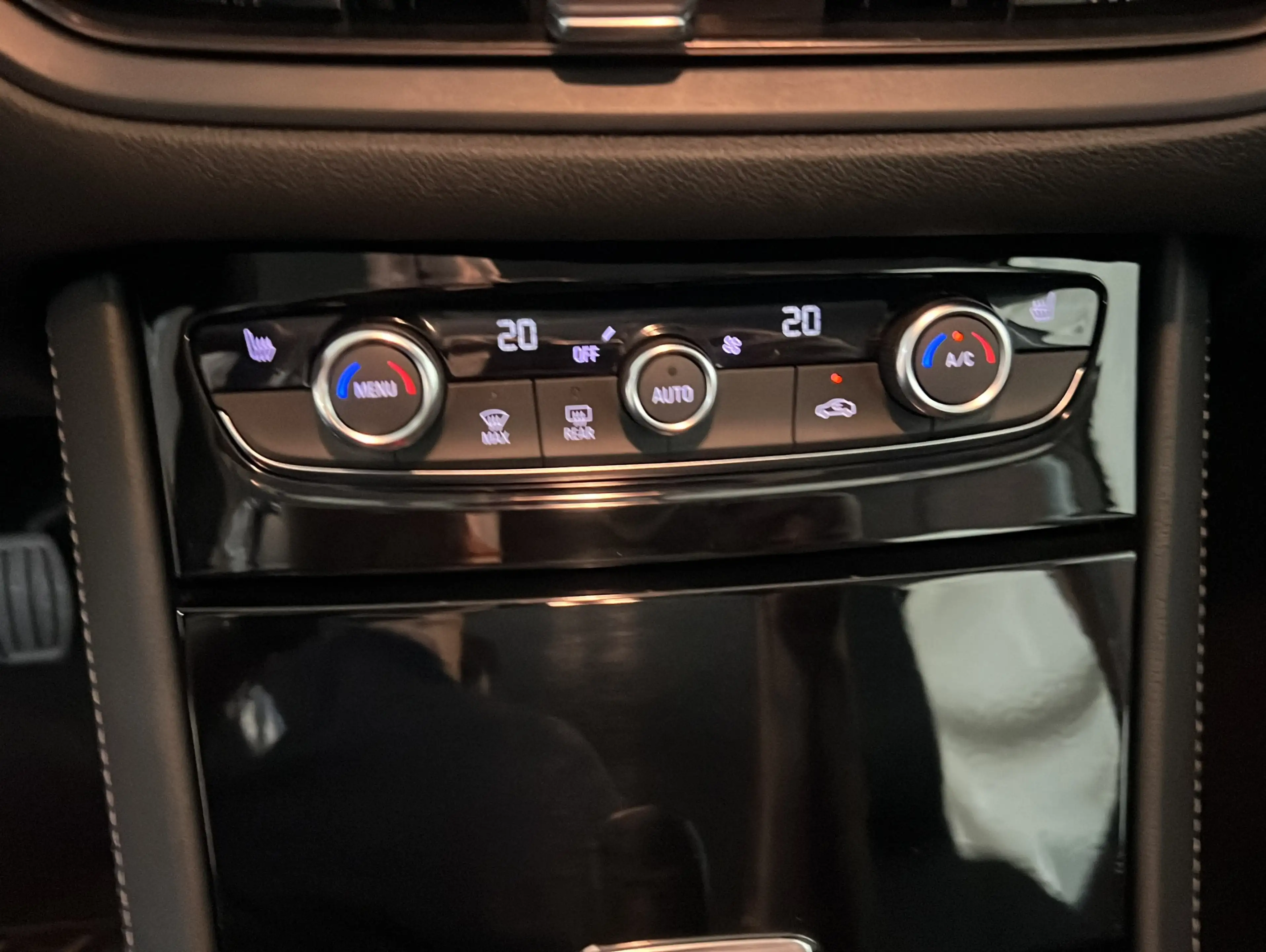 Opel Grandland X 1.2T GS Line*Navi*Tech Paket Park & Go — photo 15