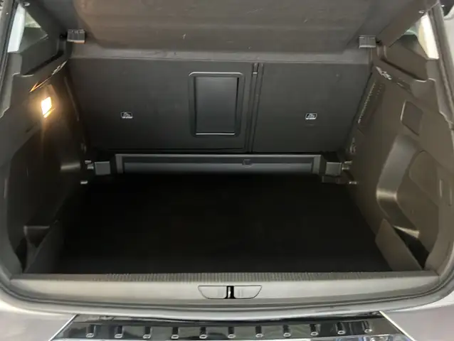 Opel Grandland X view 19