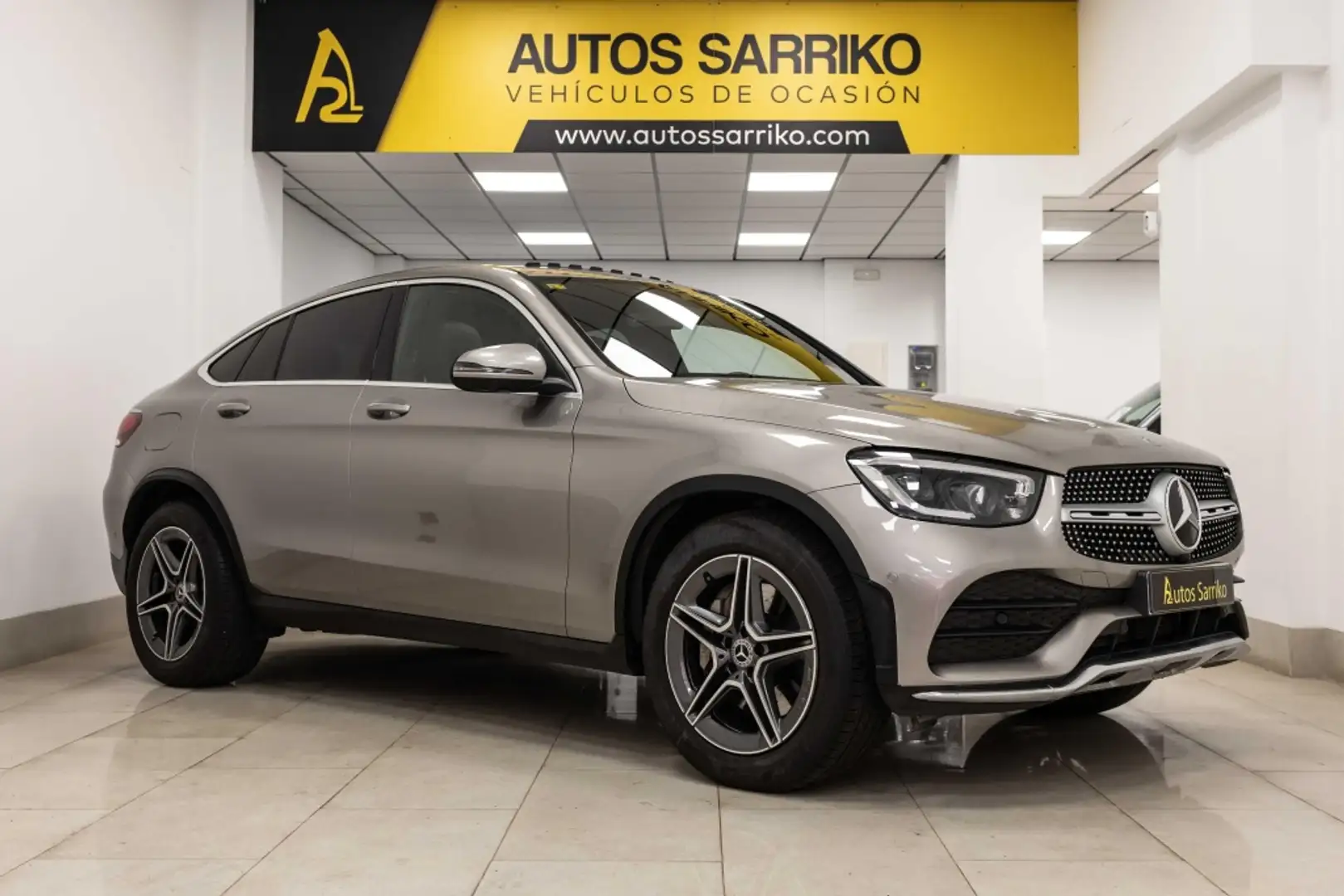 Mercedes-Benz GLC 300 Coupé 4Matic 9G-Tronic Beige - 1