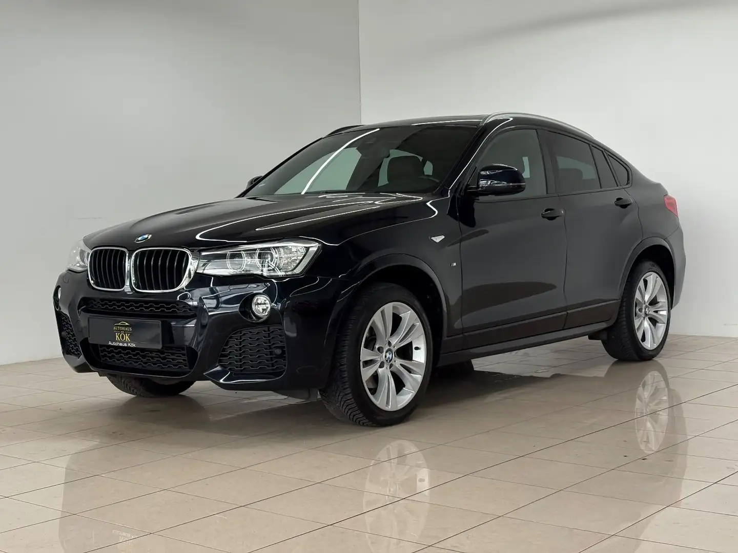 BMW X4 xDrive 20 d M Sport Schiebedach RFK Navi SHZ Schwarz - 2