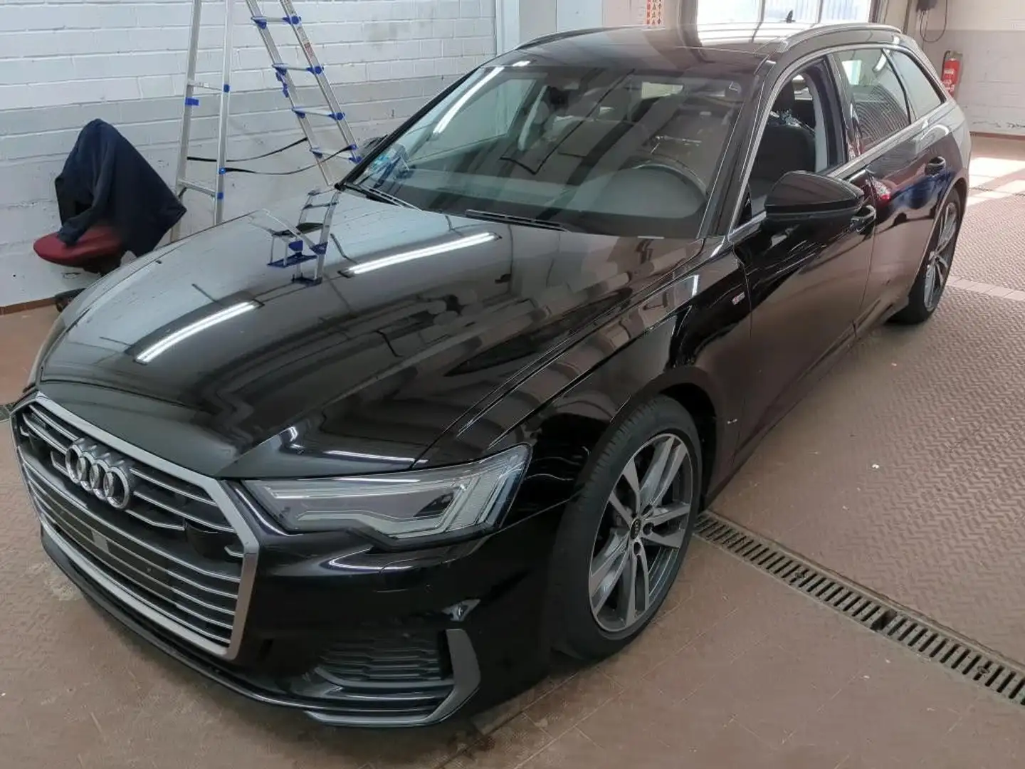 Audi A6 TFSI quattr S Line Matrix*19*STHZG*Pano*Sound Negro - 1