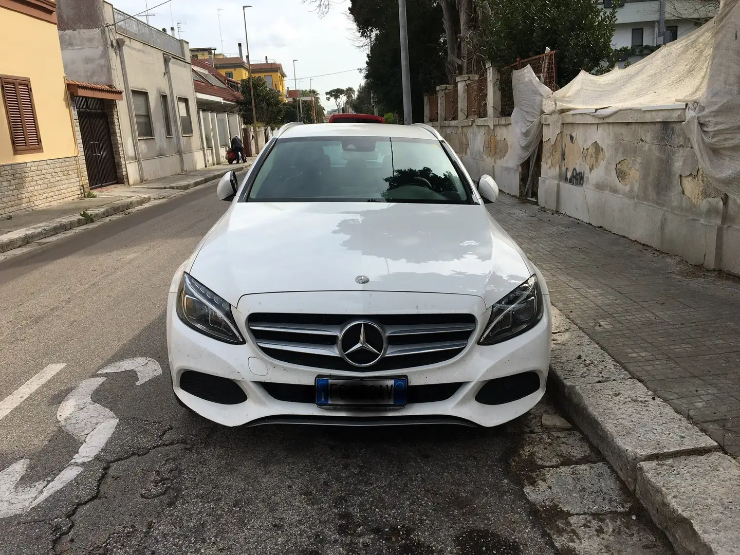 Mercedes-Benz C 220 Classe C-S205 2014 SWSW d Sport Plus auto Bianco - 1