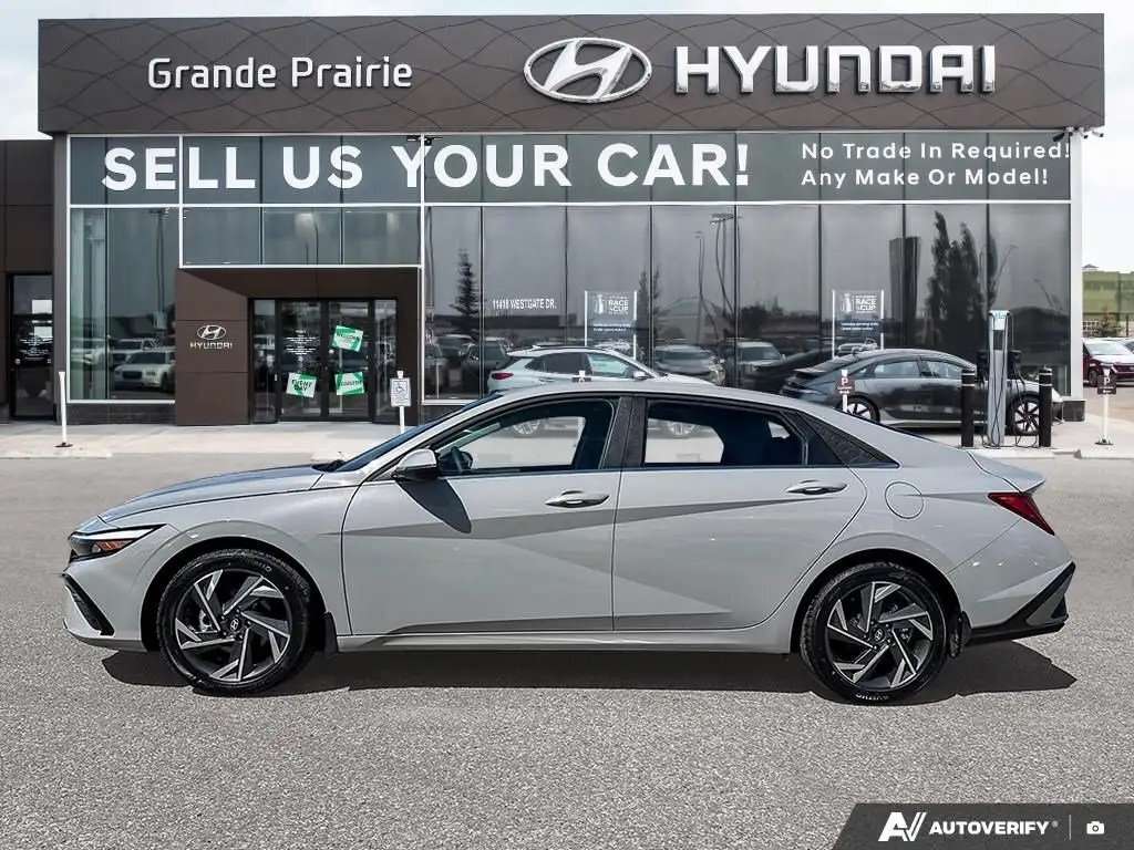 2025 Hyundai Elantra Luxury | Keyless Entry — снимка 1