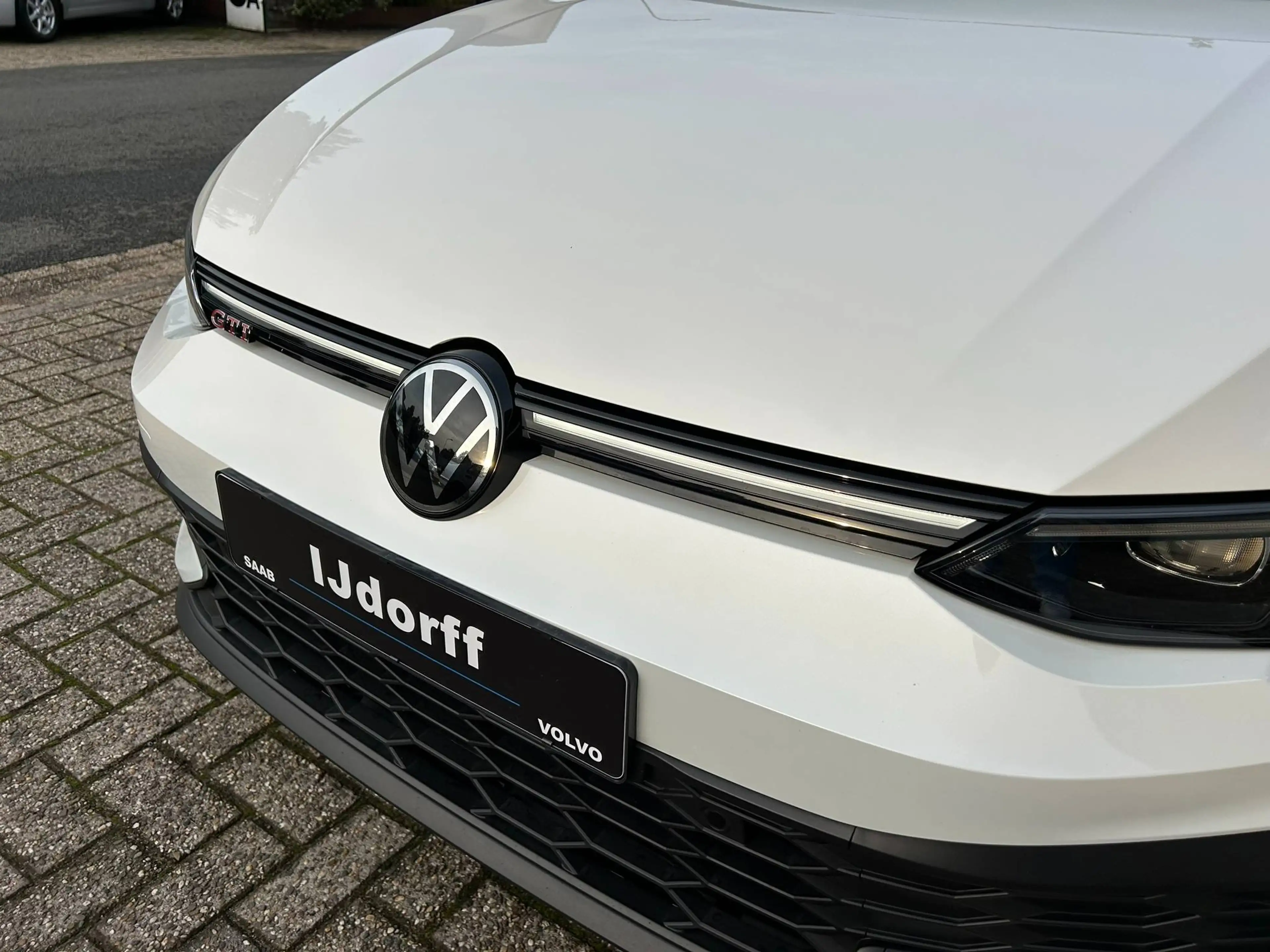 Volkswagen Golf GTI 2.0 TSI Clubsport Pano Nürburgring IQ Keyless — photo 11