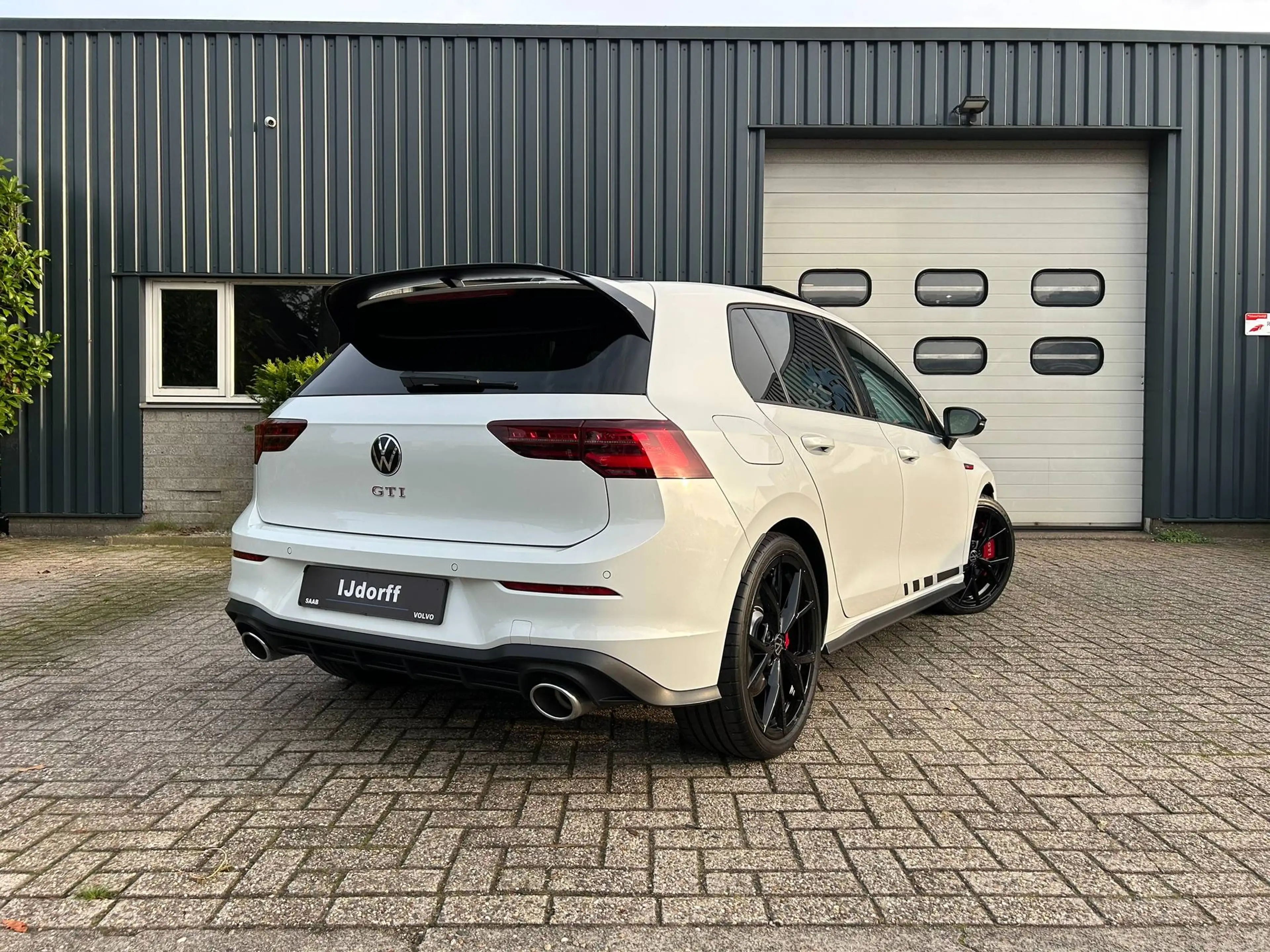 Volkswagen Golf GTI 2.0 TSI Clubsport Pano Nürburgring IQ Keyless — photo 4