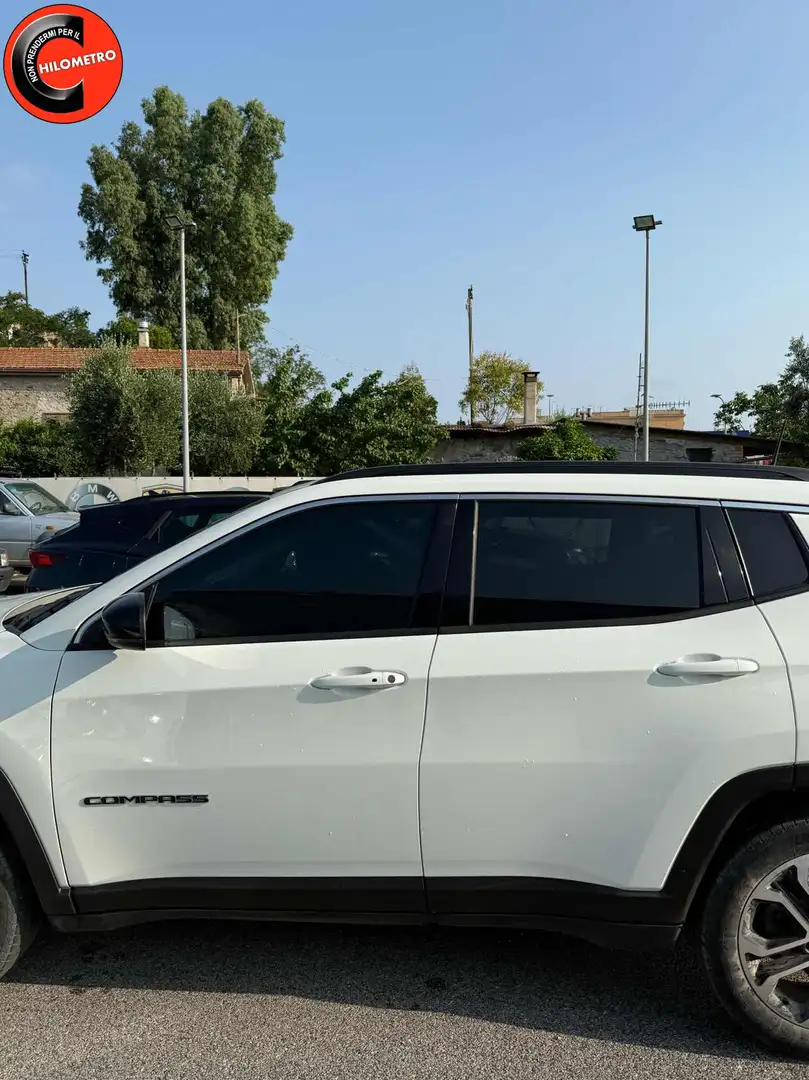 Jeep Compass 1.5 Turbo T4 130 CV MHEV 2WD Limited Blanc - 2