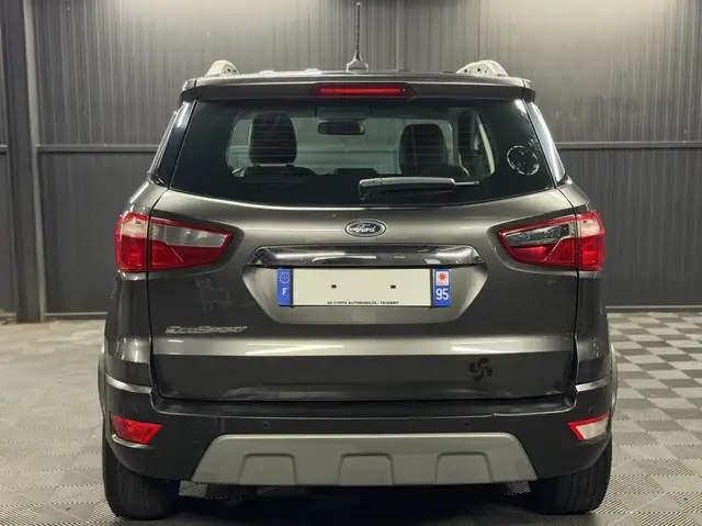 Ford EcoSport view 7