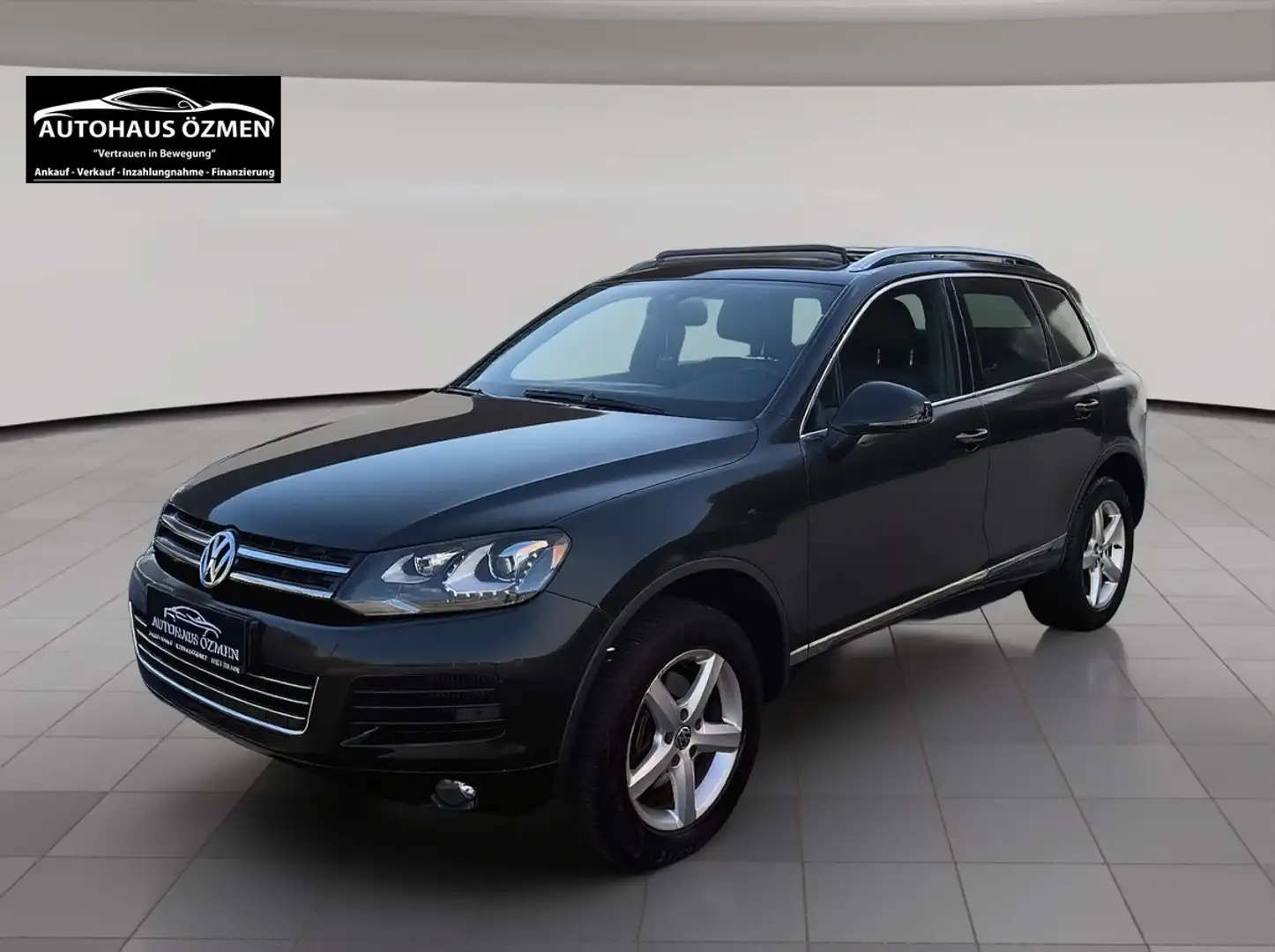 Volkswagen Touareg 3.0 V6 TDI BlueMotion Schwarz - 1
