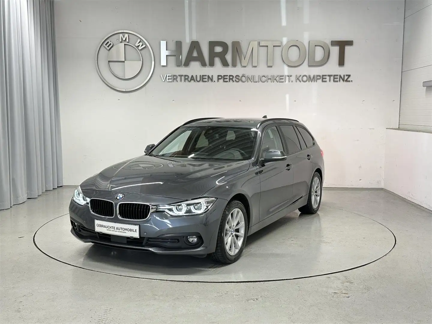 BMW 320 d xDrive Gris - 1