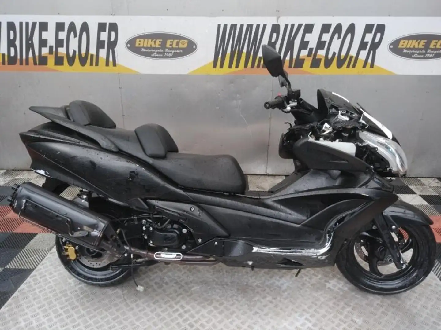 Honda SW-T 600 Noir - 1