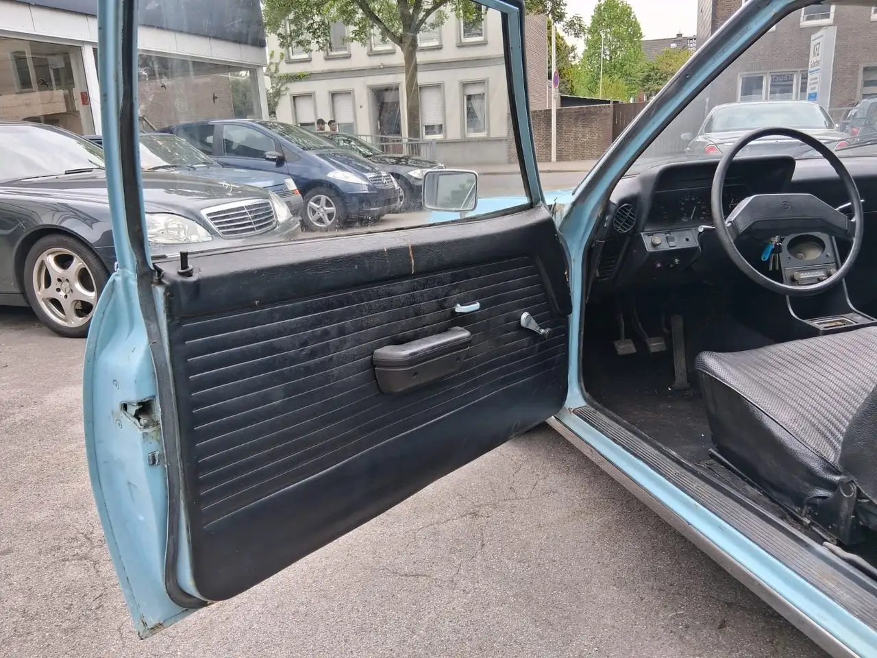Opel Rekord Bild 10