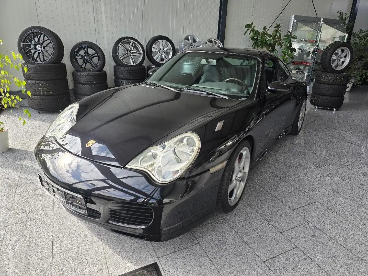 Porsche 996 Carrera 4 S Coupe Noir - 2