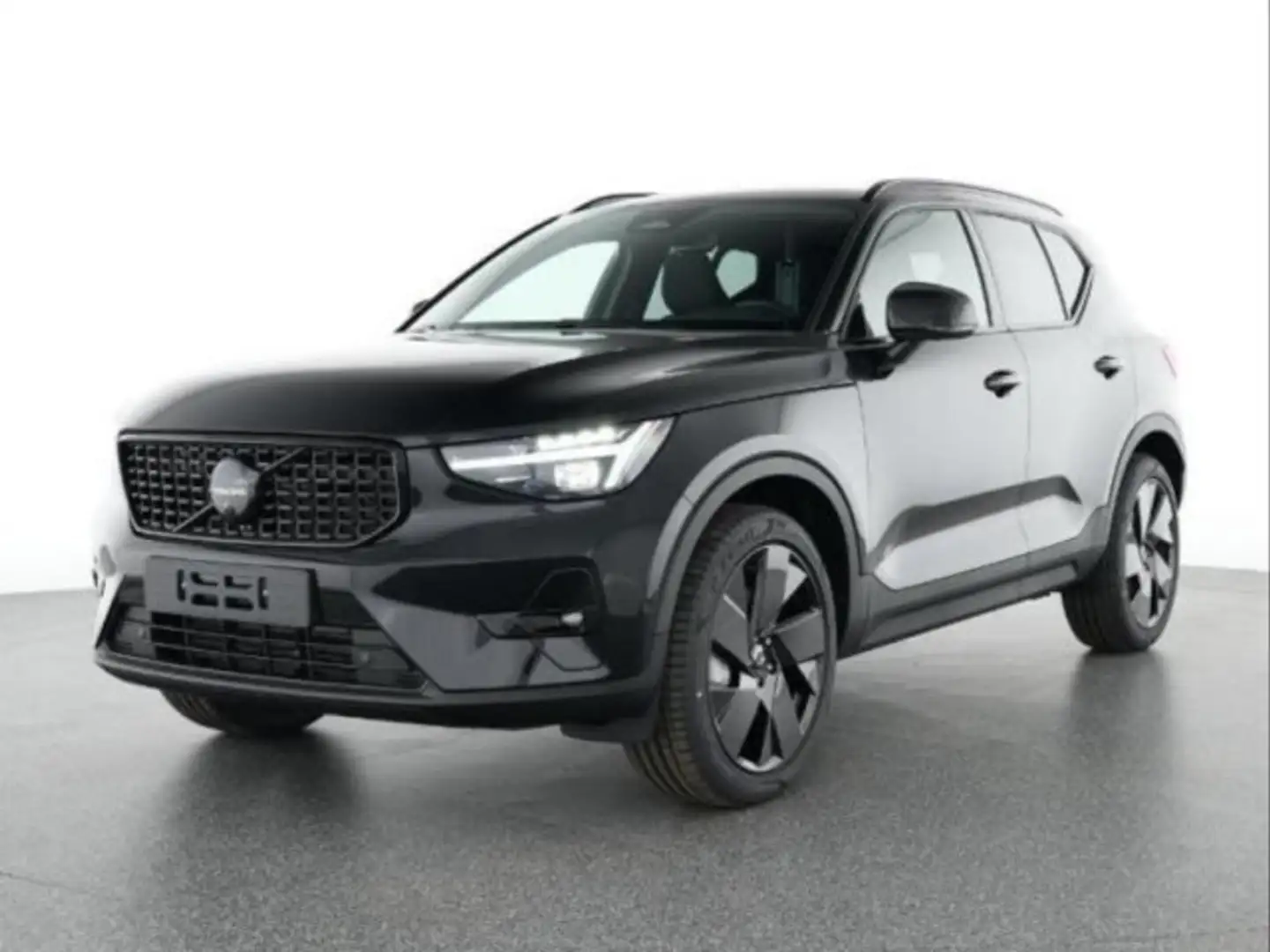 Volvo XC40 B3 Plus Black Edition/AHK/Pano/360K/20Zoll Klima Schwarz - 1
