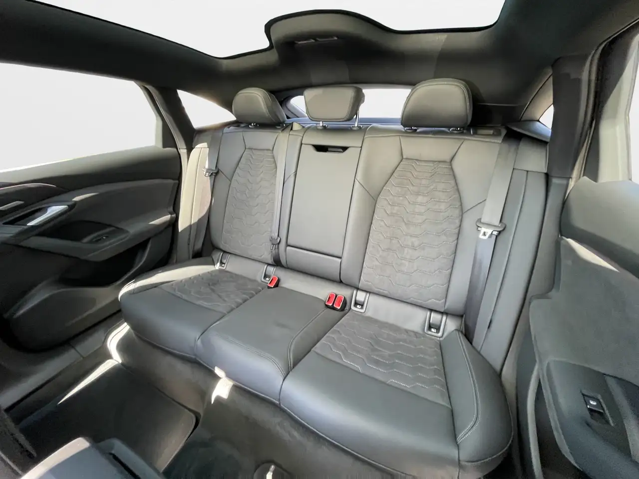 Audi A6 e-tron Sportback quattro S-Line 11