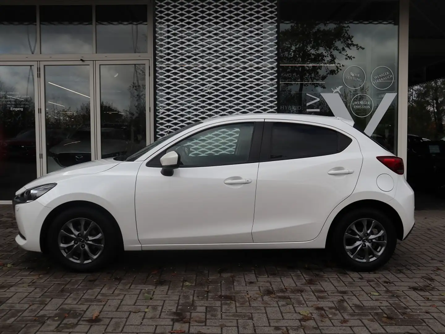 Mazda 2 Exclusive-Line G-90 AT TOU-P1 ACAA SHZ BLUETOOTH T Bianco - 2