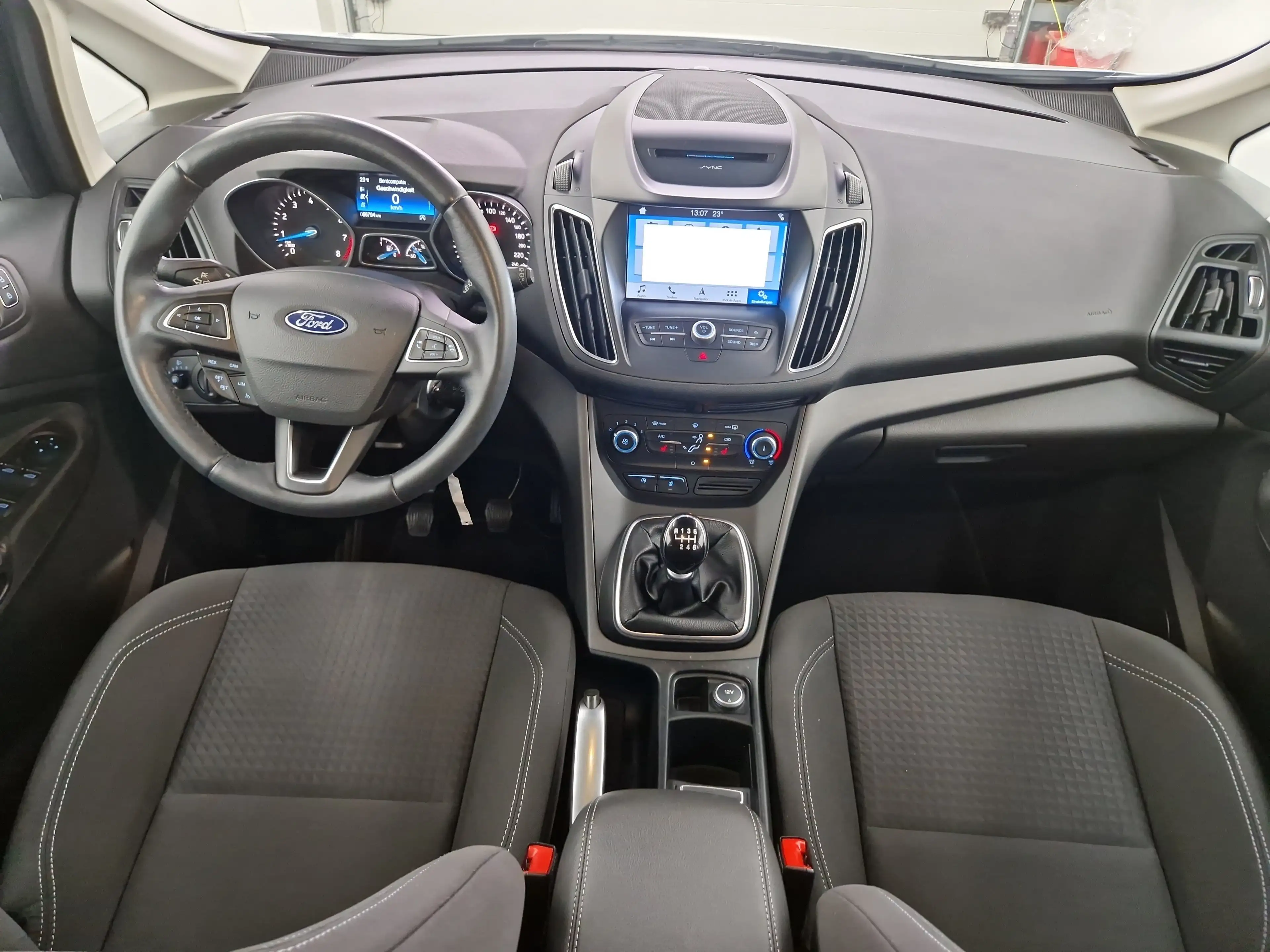 Ford C-Max 1.0 EcoBoost Cool & Connect Navi Klima SHZ — photo 14