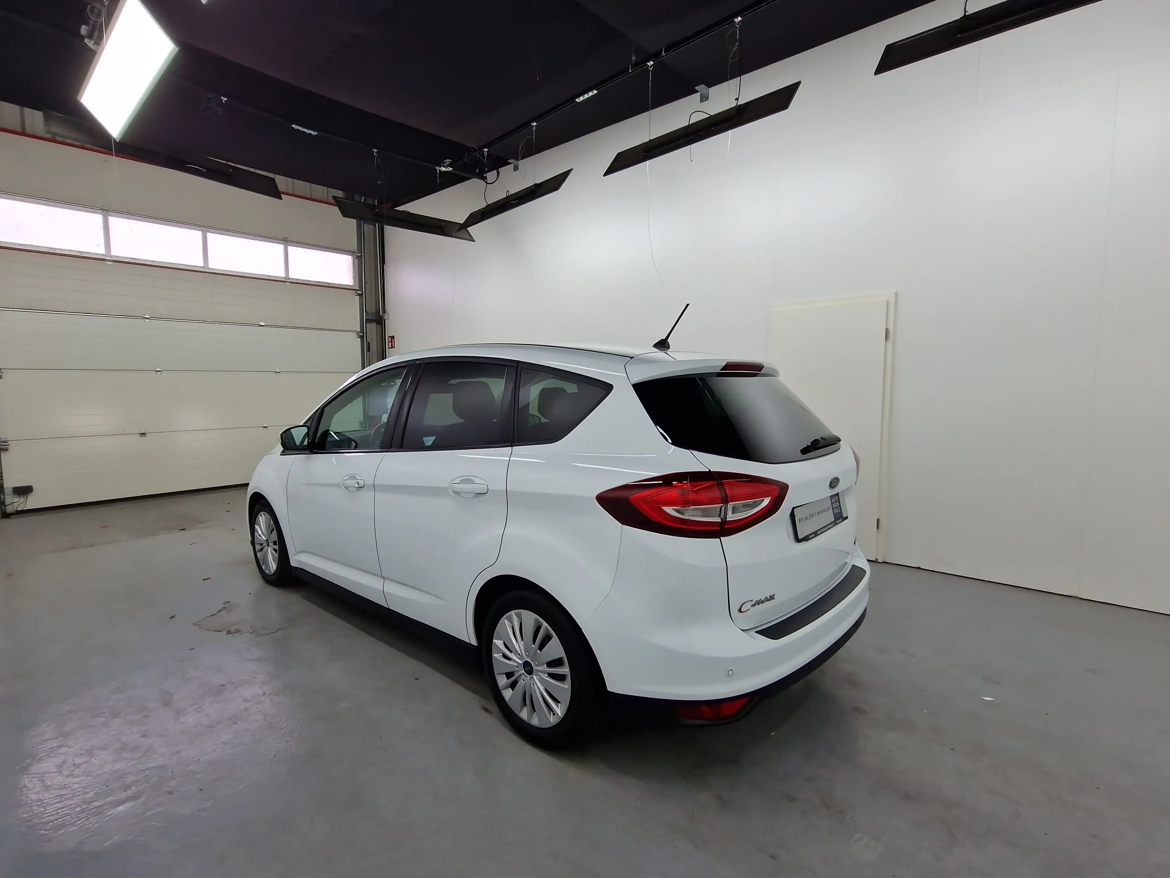 Ford C-Max 1.0 EcoBoost Cool & Connect Navi Klima SHZ — photo 2