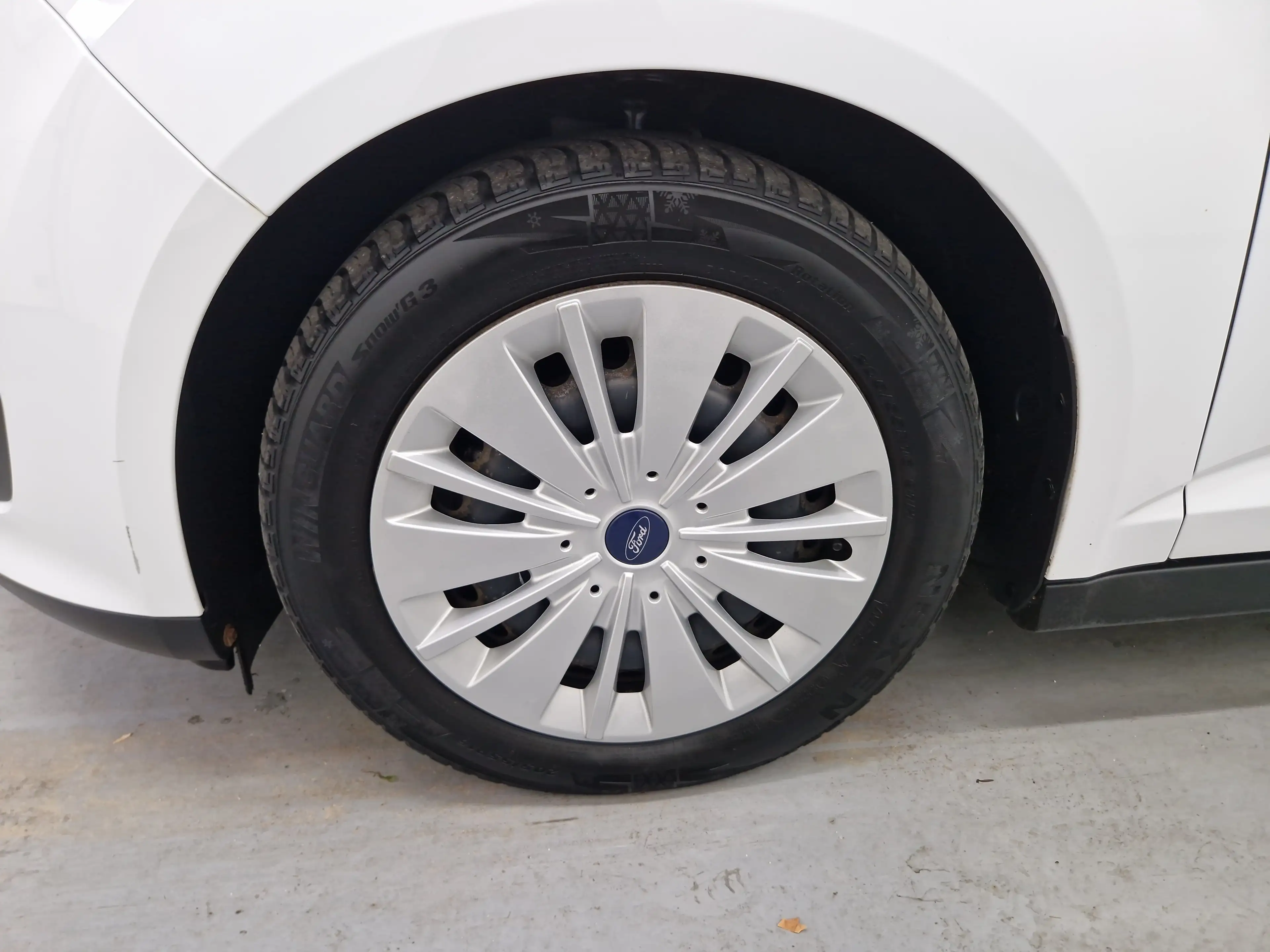 Ford C-Max 1.0 EcoBoost Cool & Connect Navi Klima SHZ — photo 7