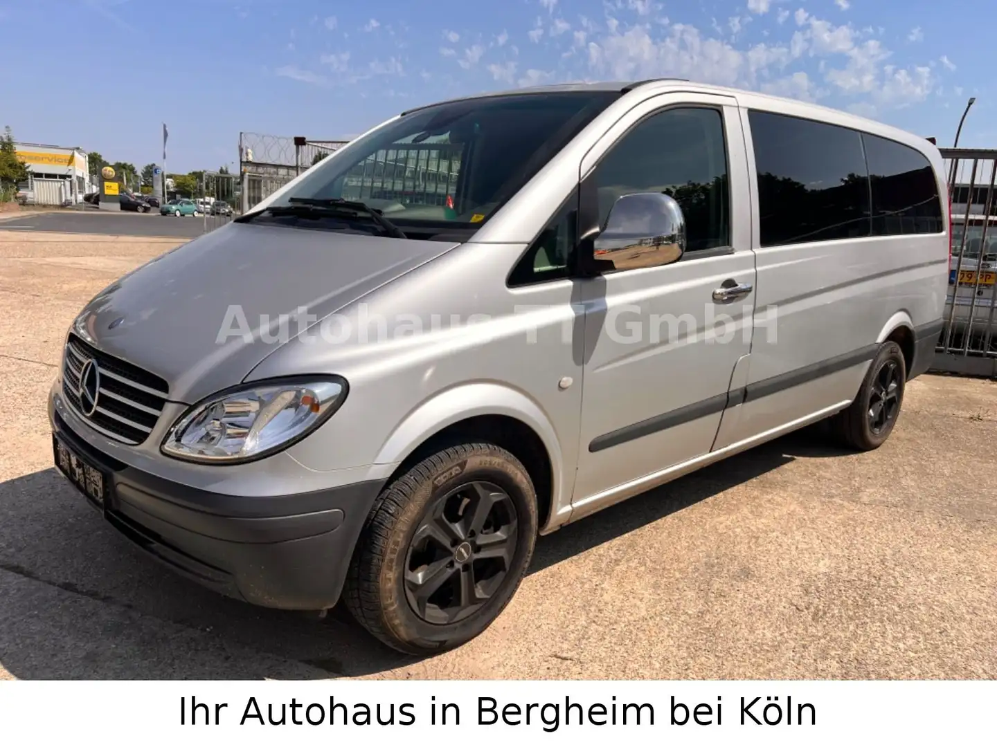Mercedes-Benz Vito lang 111 CD°Klima°9.Sitzer°AHK°TÜV bis 2026 Ezüst - 2