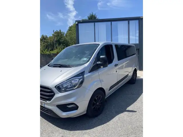 Ford Transit view 9