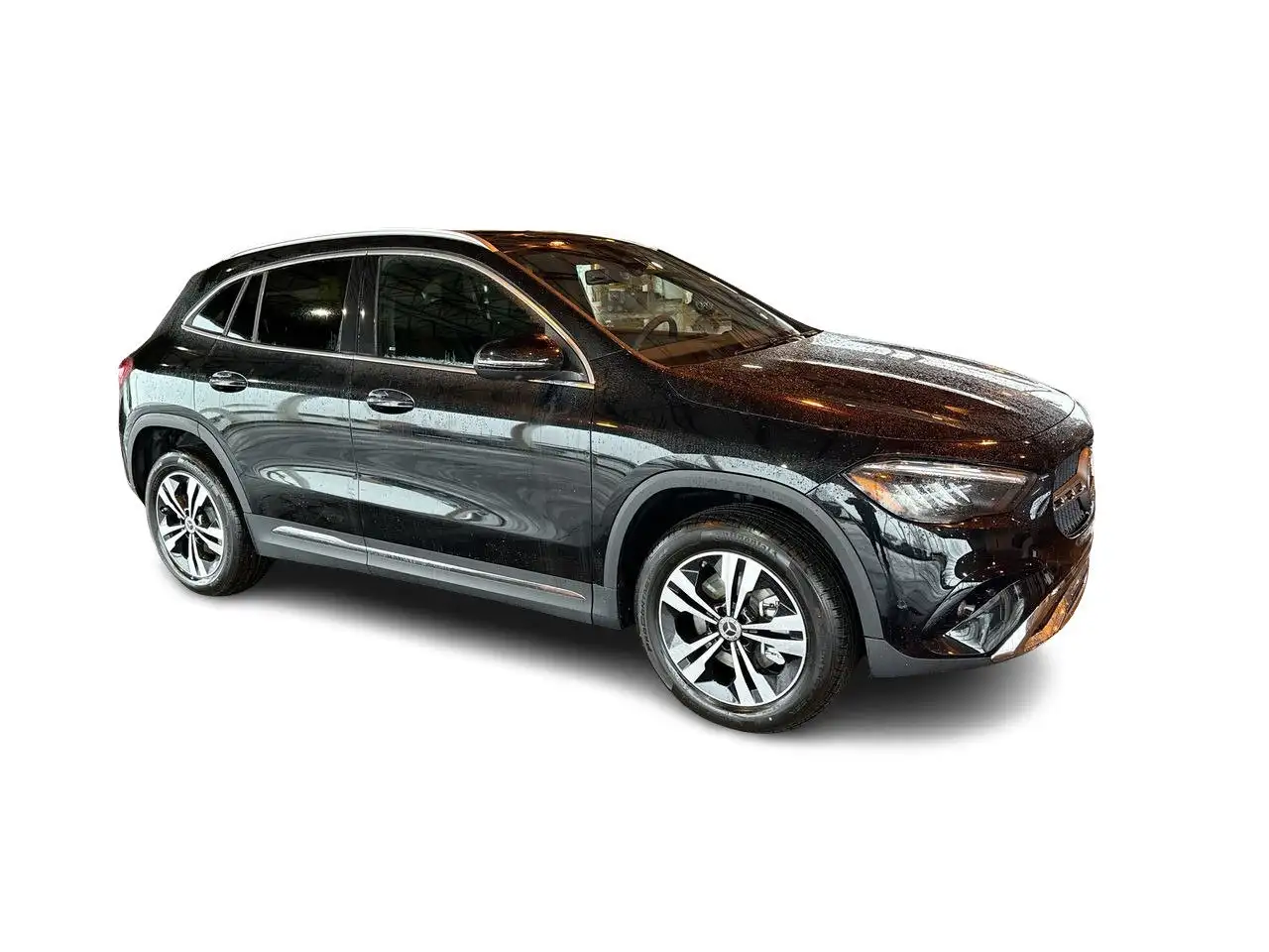 Mercedes-Benz GLA снимка Mercedes-Benz GLA