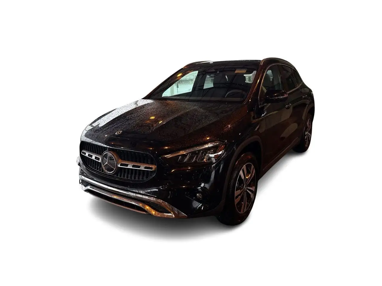 Mercedes-Benz GLA снимка Mercedes-Benz GLA