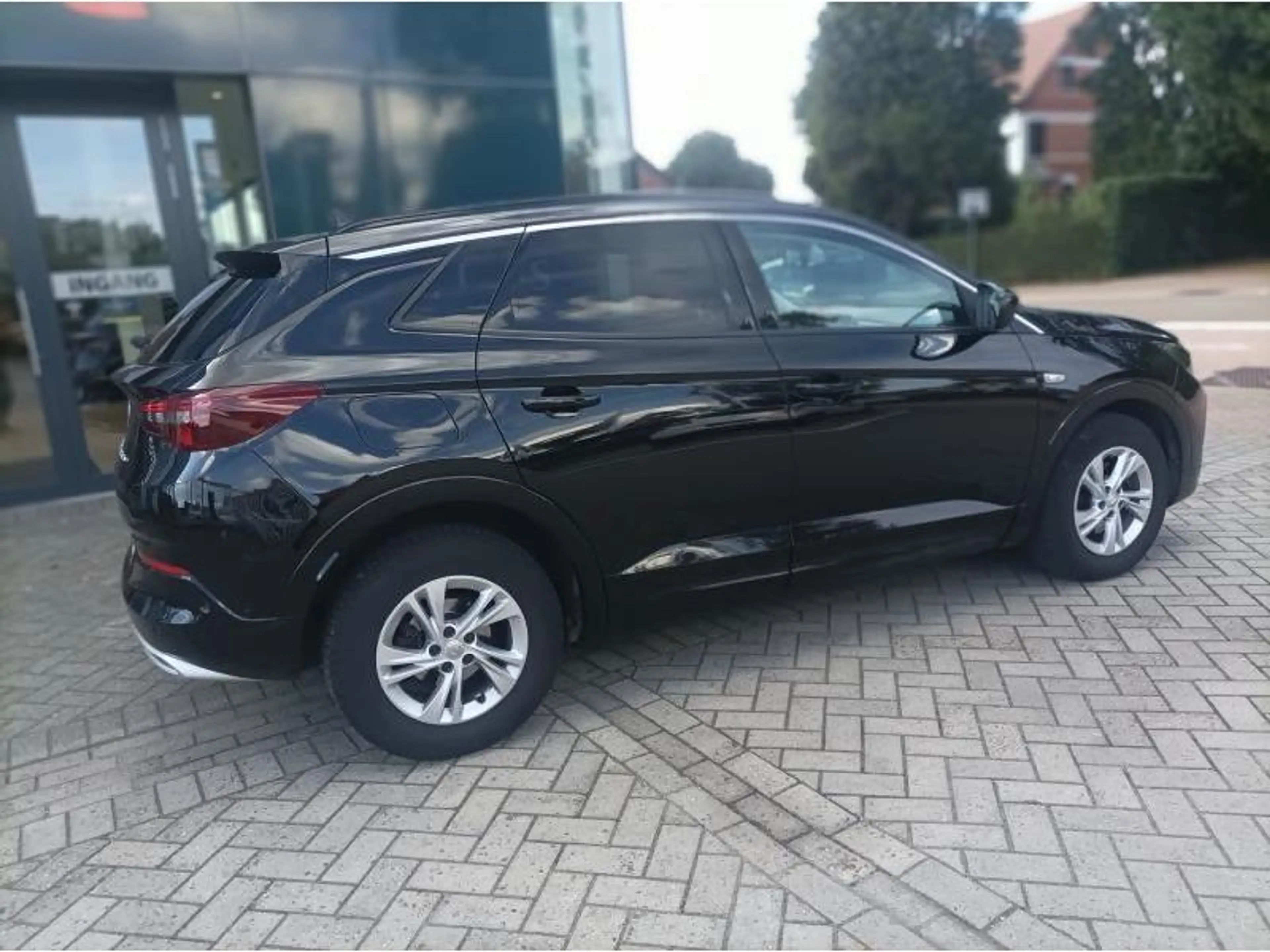 Opel Grandland X Innovation — photo 10