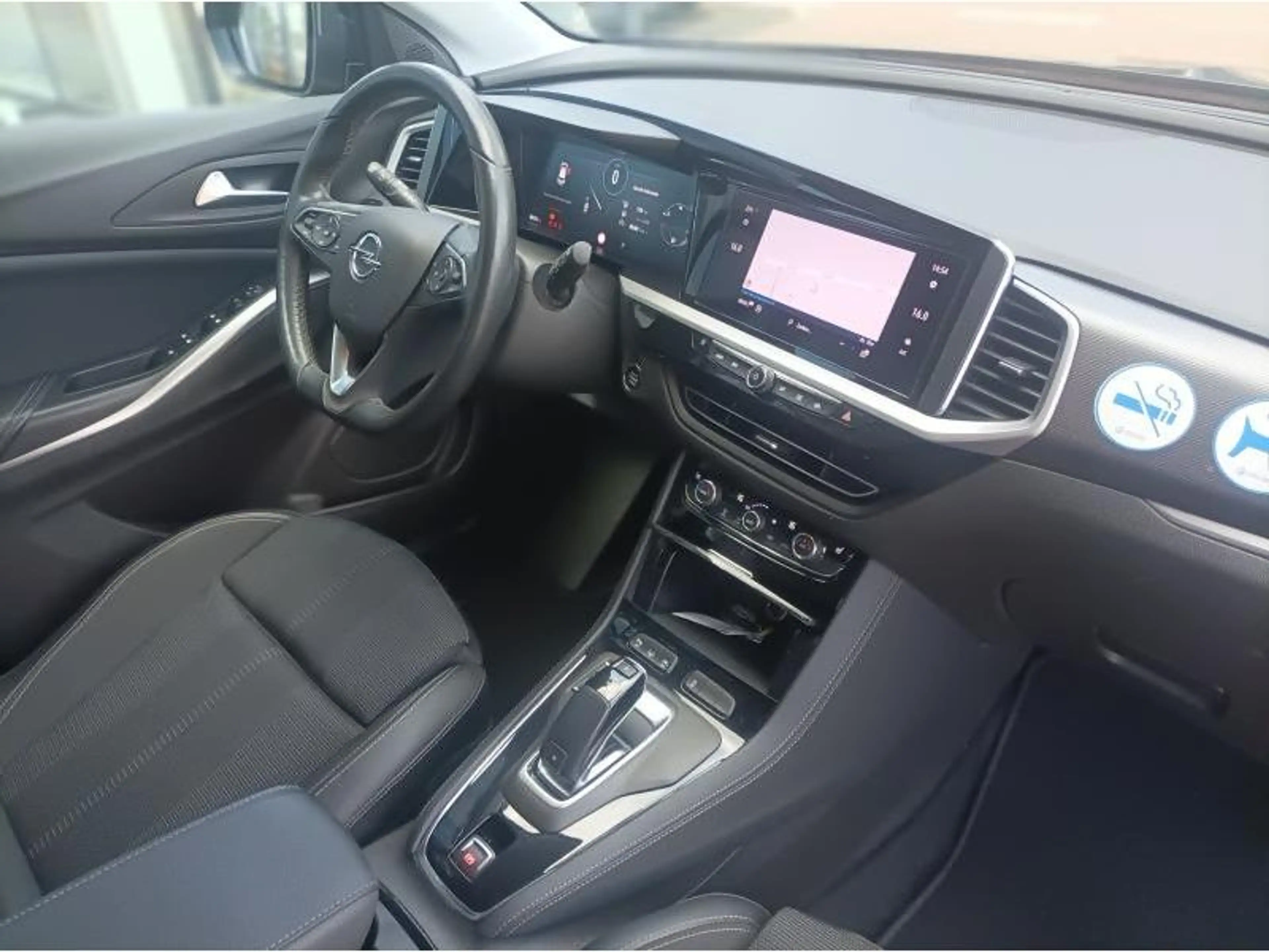 Opel Grandland X Innovation — photo 12