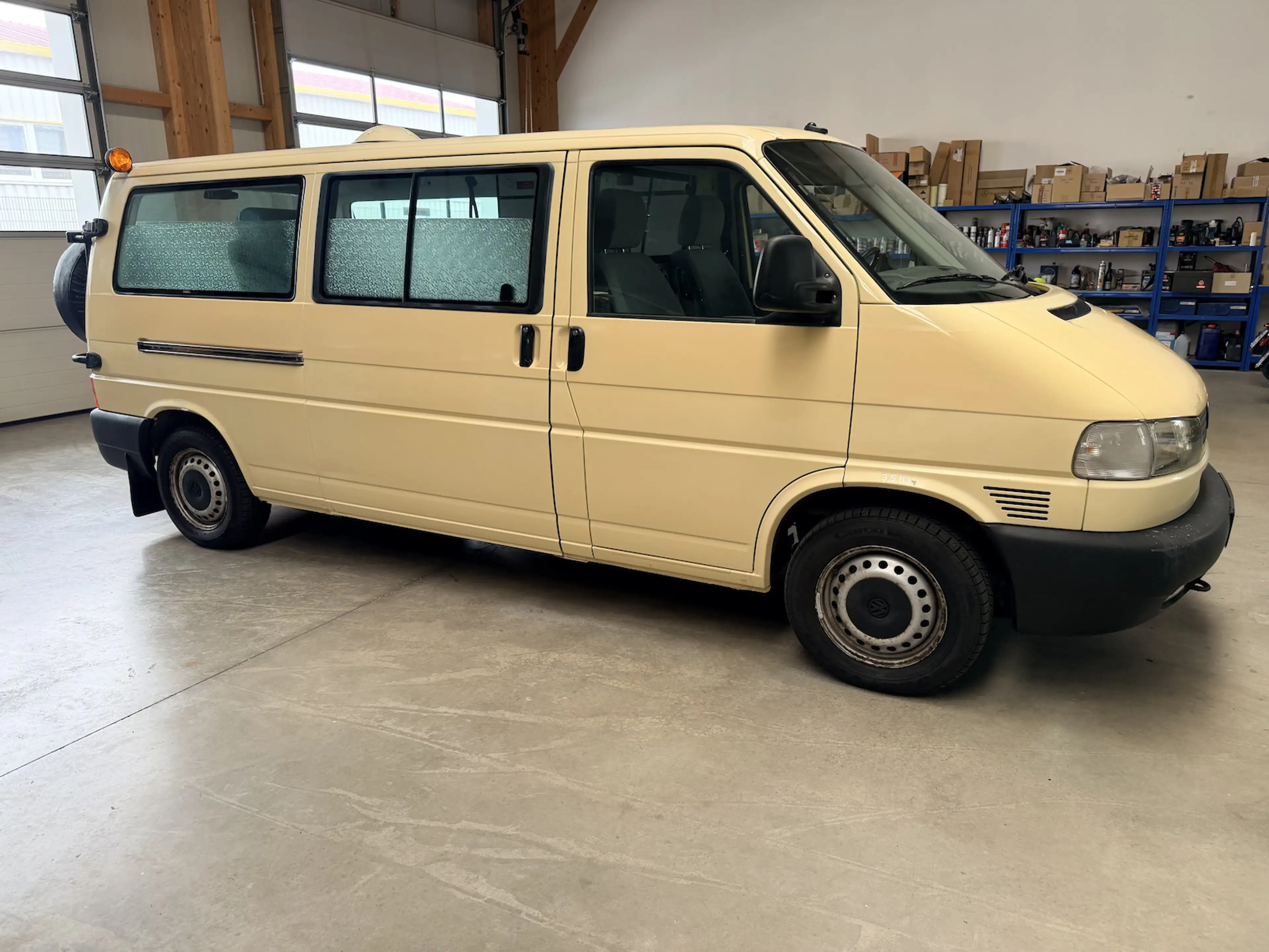 Volkswagen T4 2.5 KAT Syncro 4x4 lang 1. Hand! — photo 6