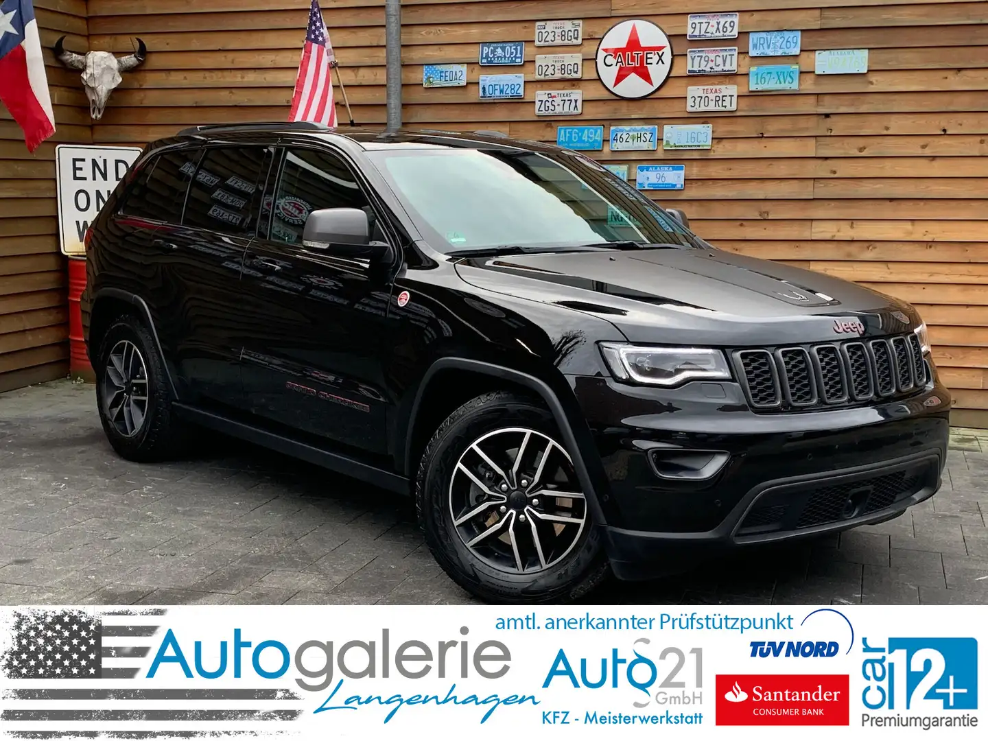 Jeep Grand Cherokee 3.0L Trailhawk Leder Pano LED ACC Noir - 1