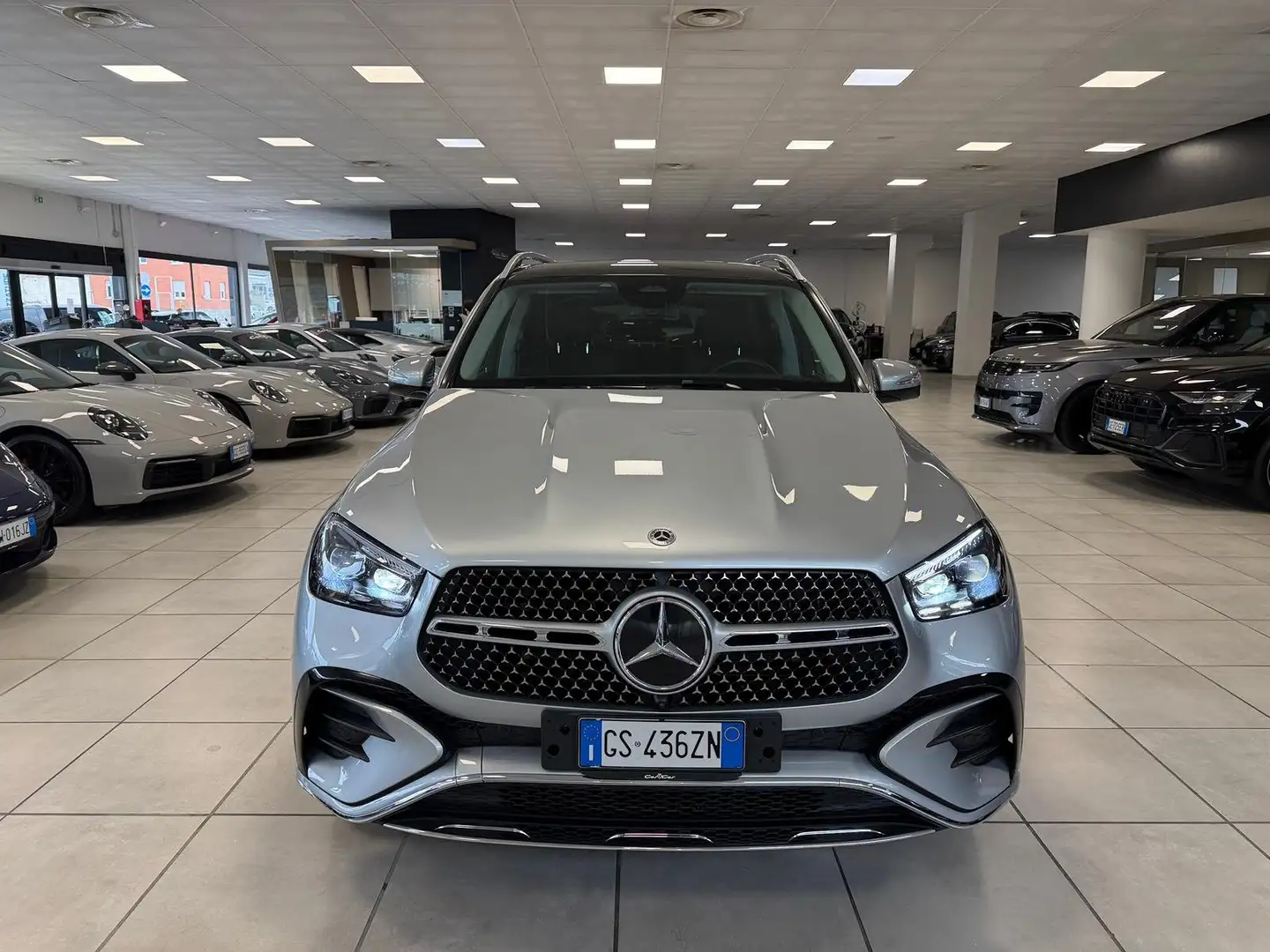 Mercedes-Benz GLE 350 de phev AMG Line Premium Plus 4matic auto Argento - 2