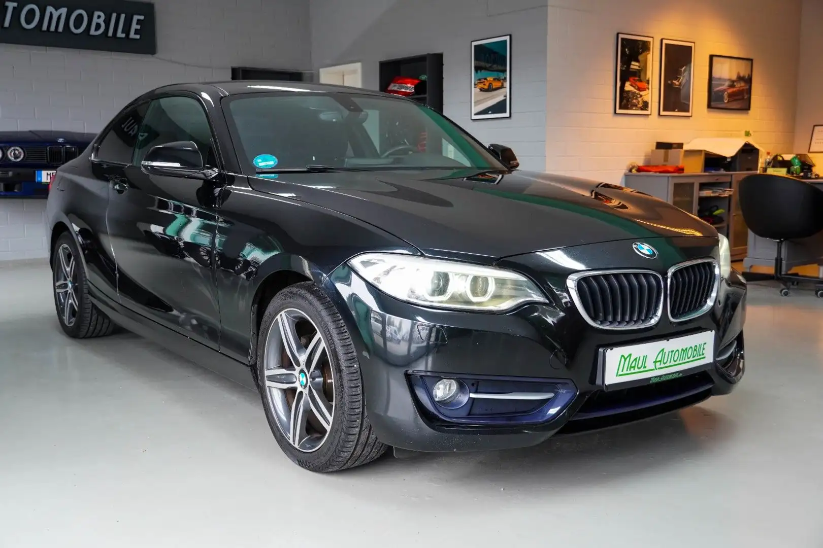BMW 220 2 Coupe 220 i Sport Zwart - 2