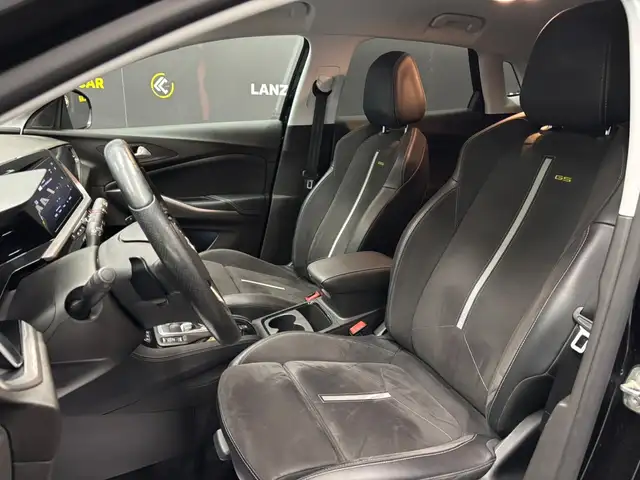Opel Grandland view 13