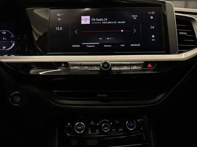 Opel Grandland view 9