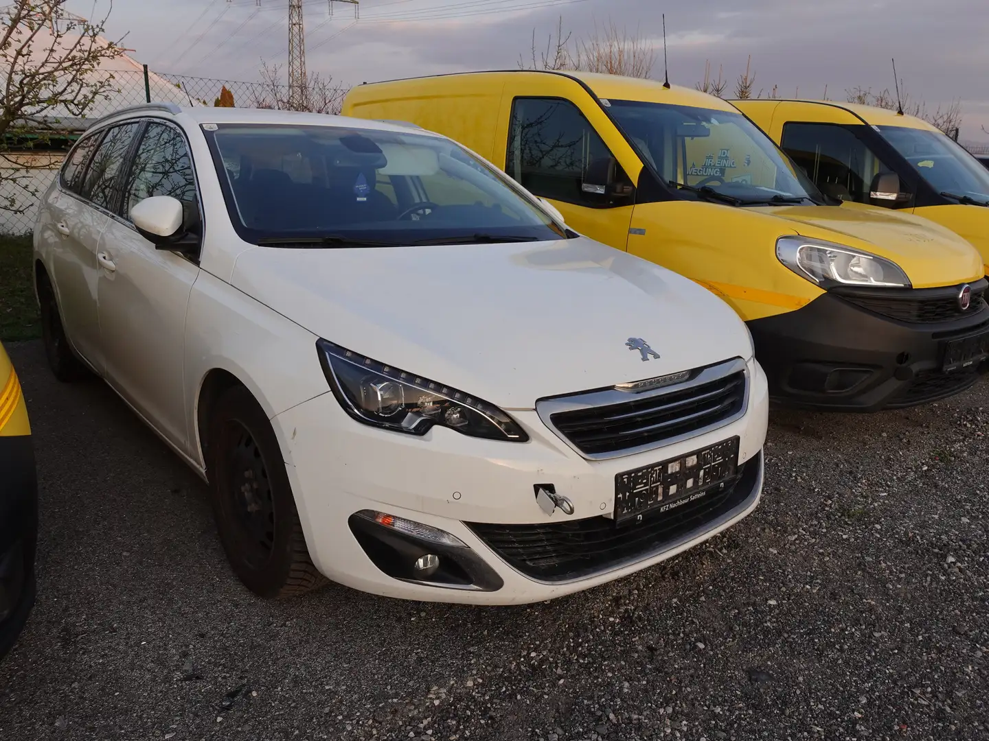 Peugeot 308 SW 1,2 Blanc - 1