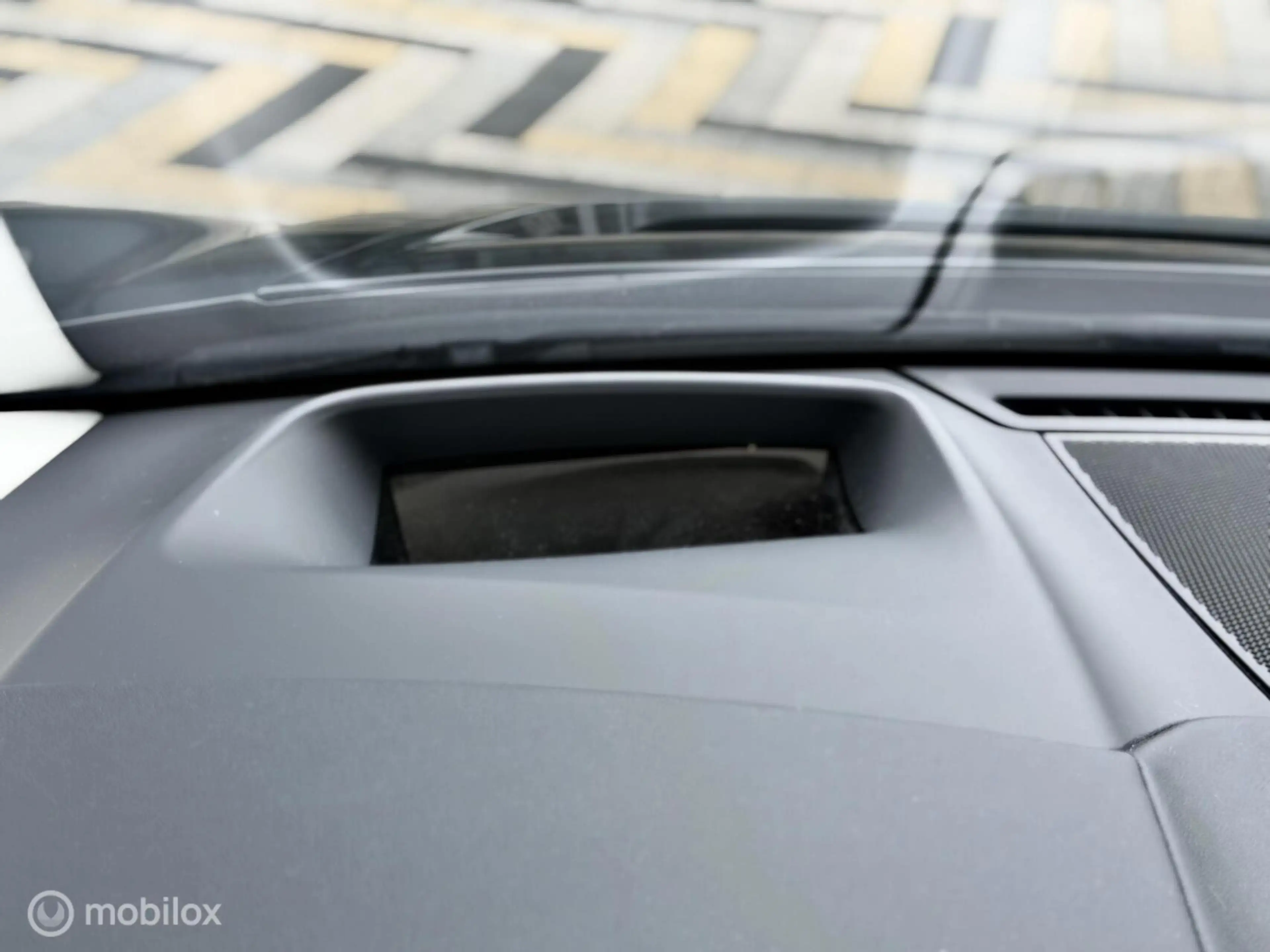 Jaguar I-Pace EV400 S 90 kWh |Pano|Koeling|HUD|Meridian|ACC — photo 23