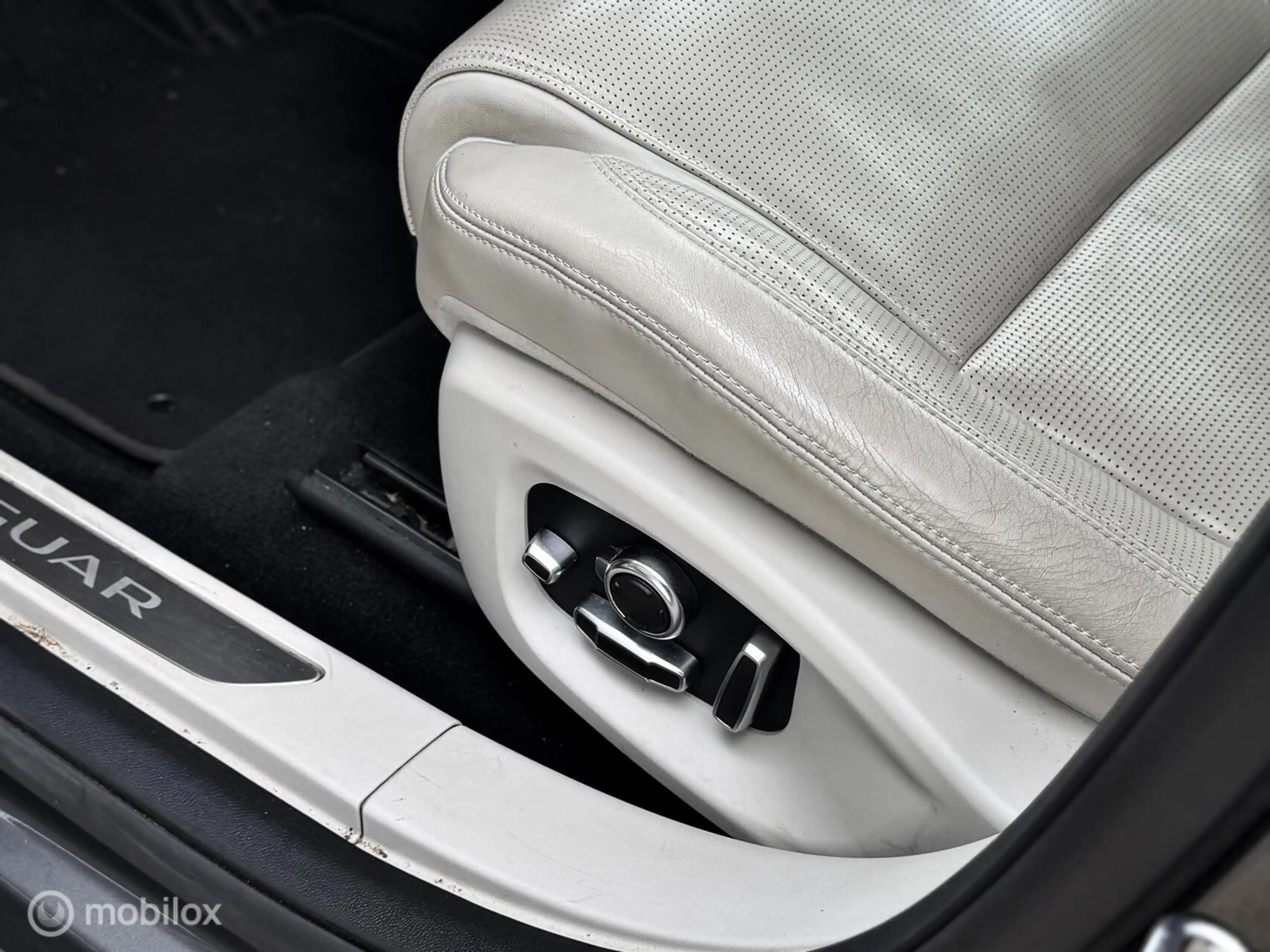 Jaguar I-Pace EV400 S 90 kWh |Pano|Koeling|HUD|Meridian|ACC — photo 17