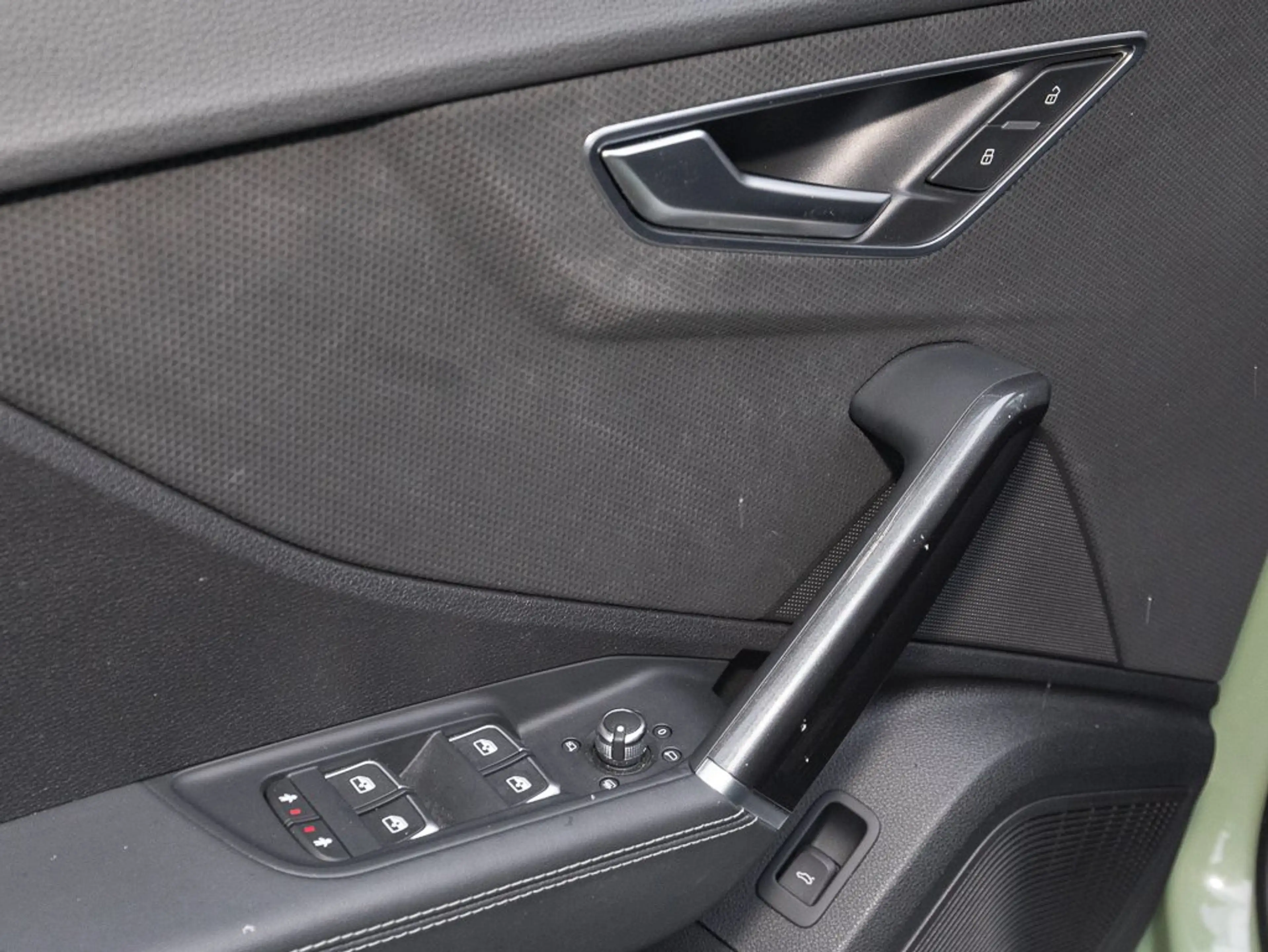 Audi SQ2 2.0 TFSI quattro basis — photo 6