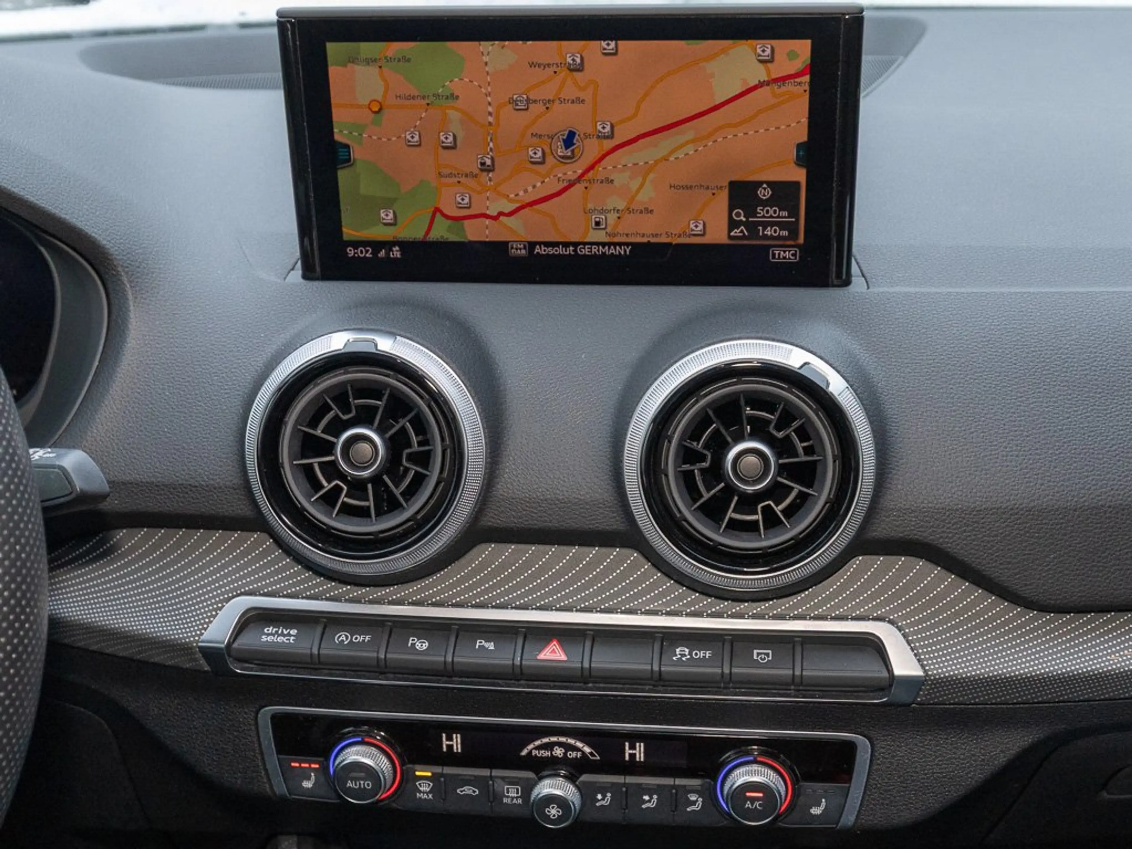 Audi SQ2 2.0 TFSI quattro basis — photo 8